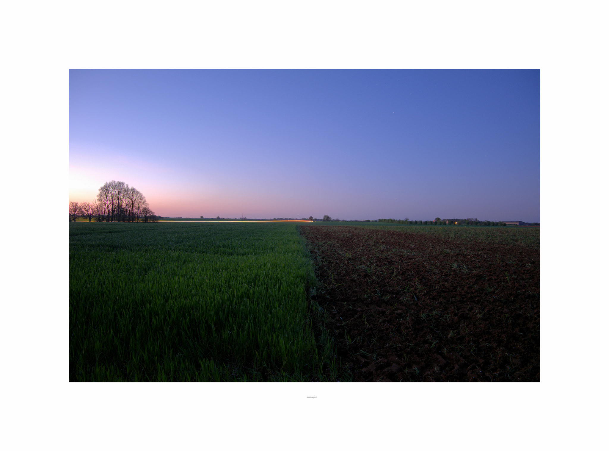 Fujifilm X-M1 sample photo. Pink glow at dusk photography