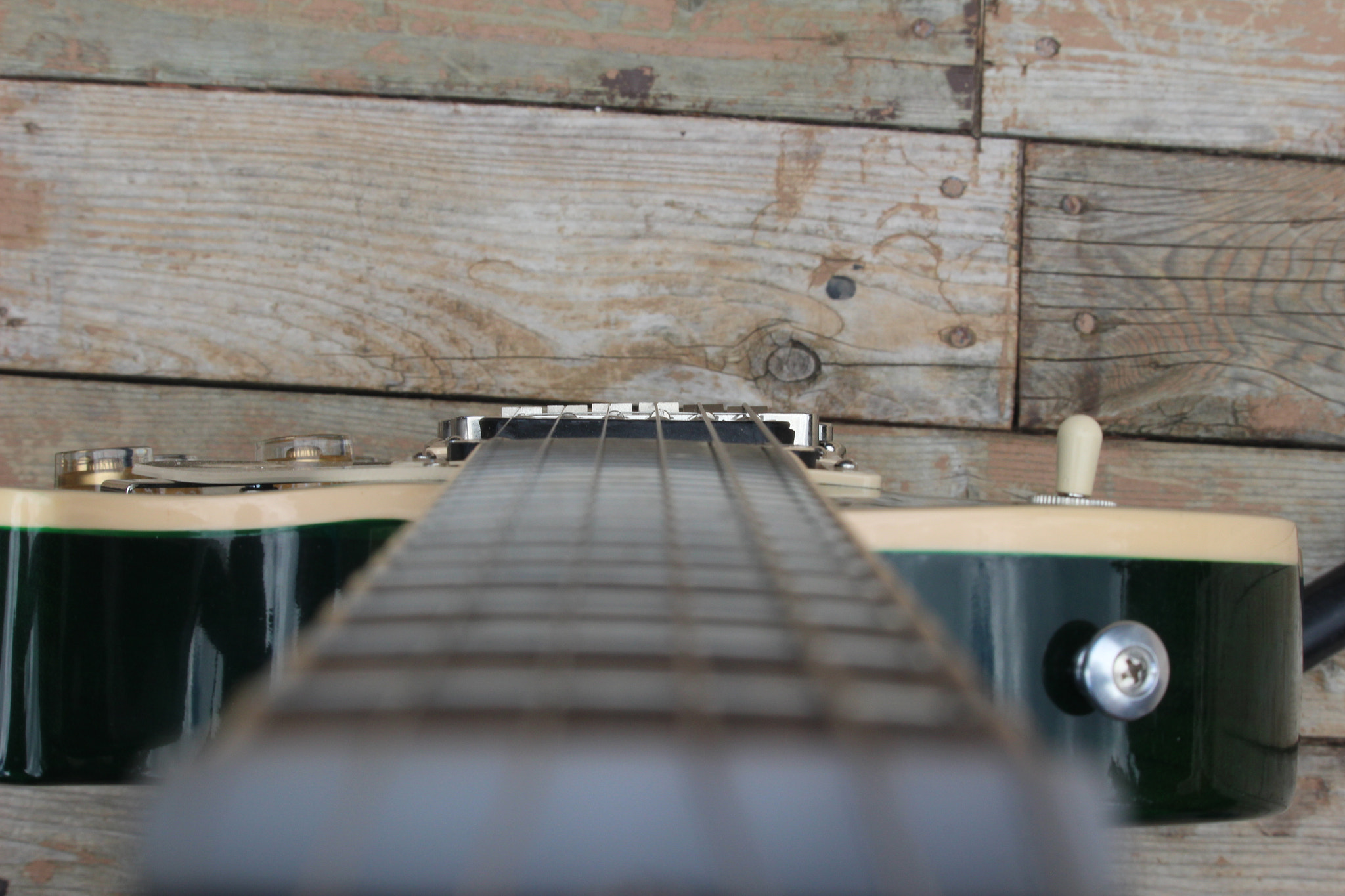 Canon EF-S 55-250mm F4-5.6 IS STM sample photo. "guitar" photography