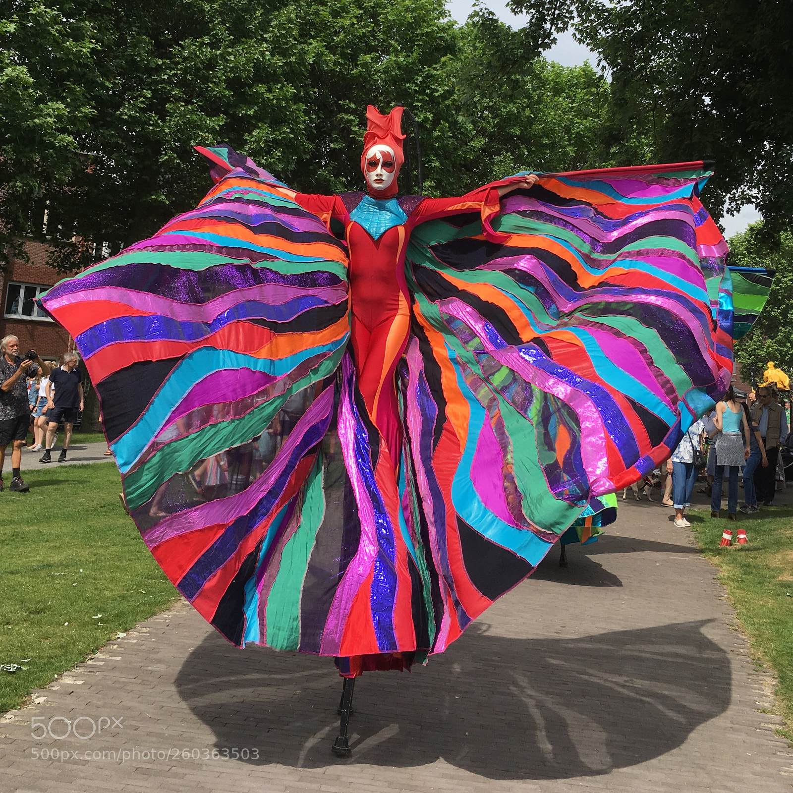Apple iPhone SE sample photo. Park theater festival  photography