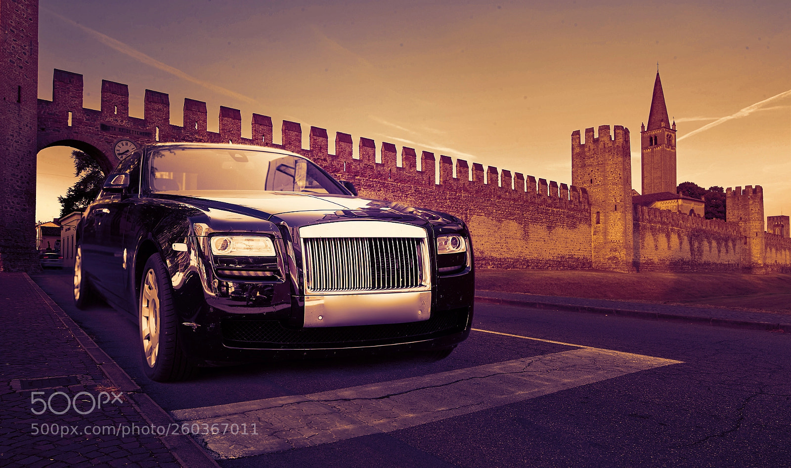 Canon EOS 6D sample photo. Business class car on photography