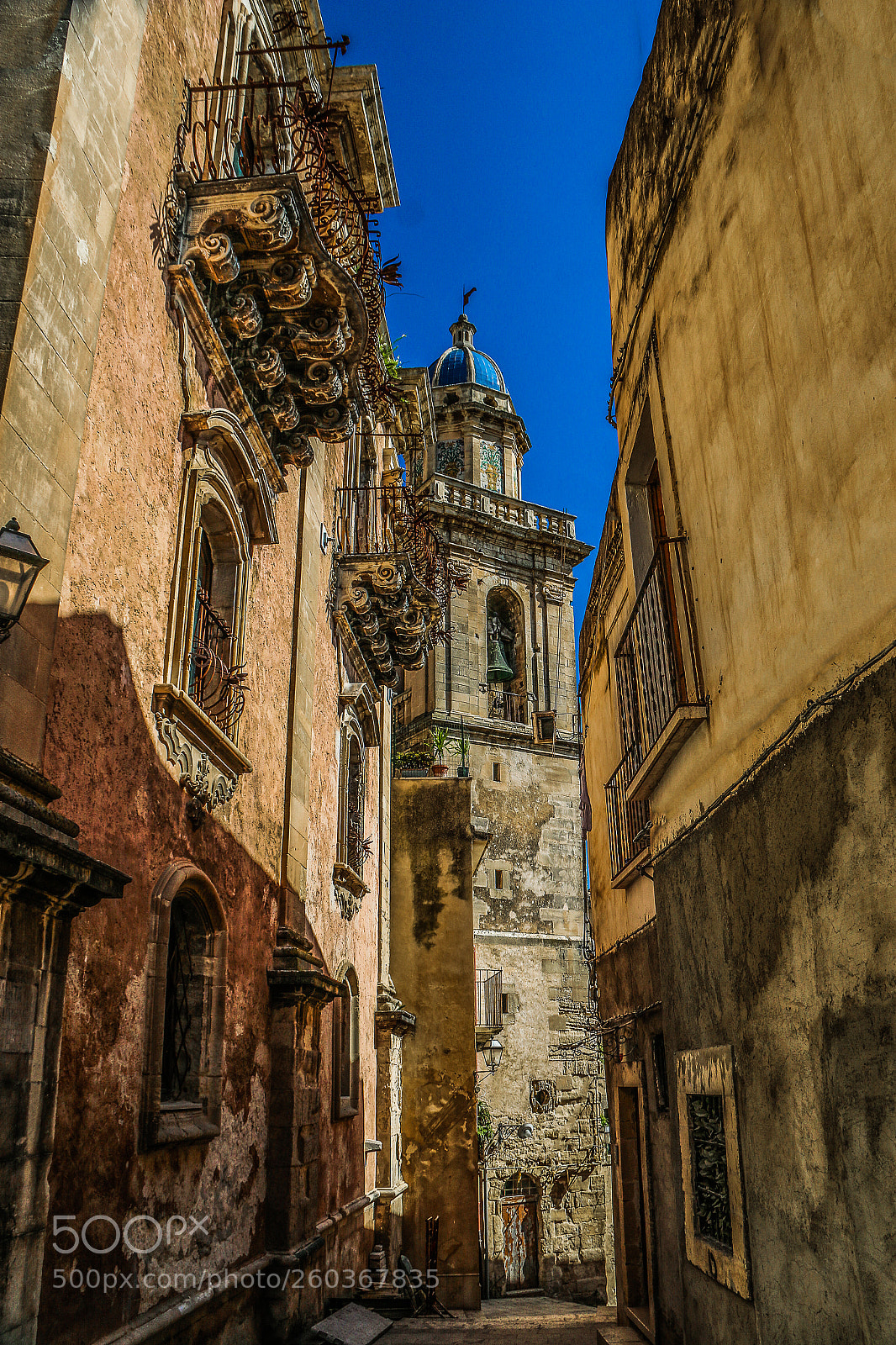 Canon EOS 70D sample photo. Ragusa street photography