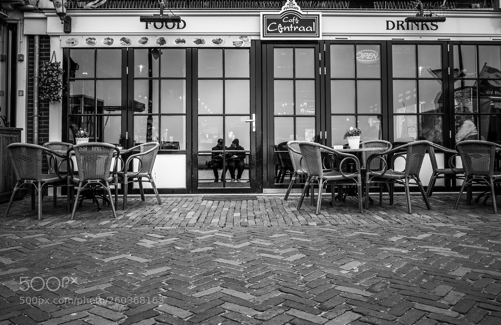 Olympus OM-D E-M10 sample photo. Volendam tourism photography