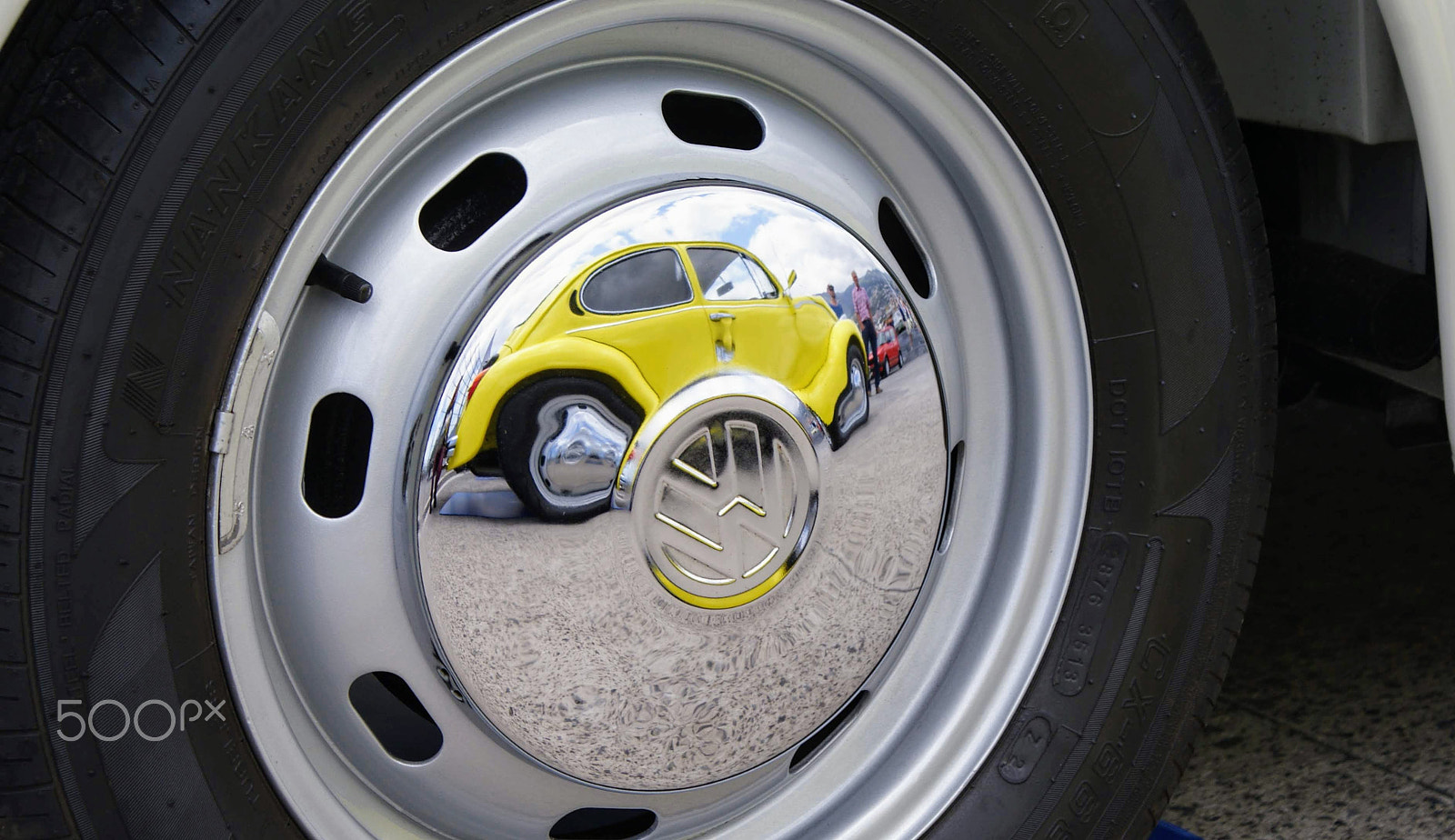 Sony DT 18-70mm F3.5-5.6 sample photo. Vw beetle photography