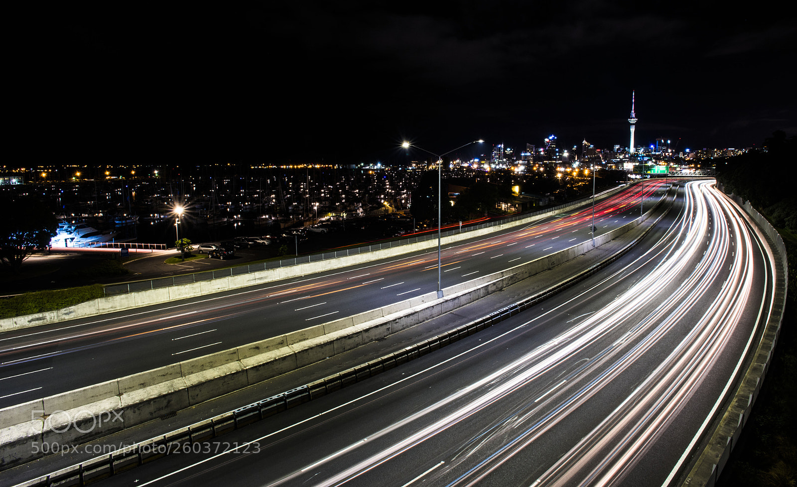 Nikon D750 sample photo. Auckland northern motorway photography
