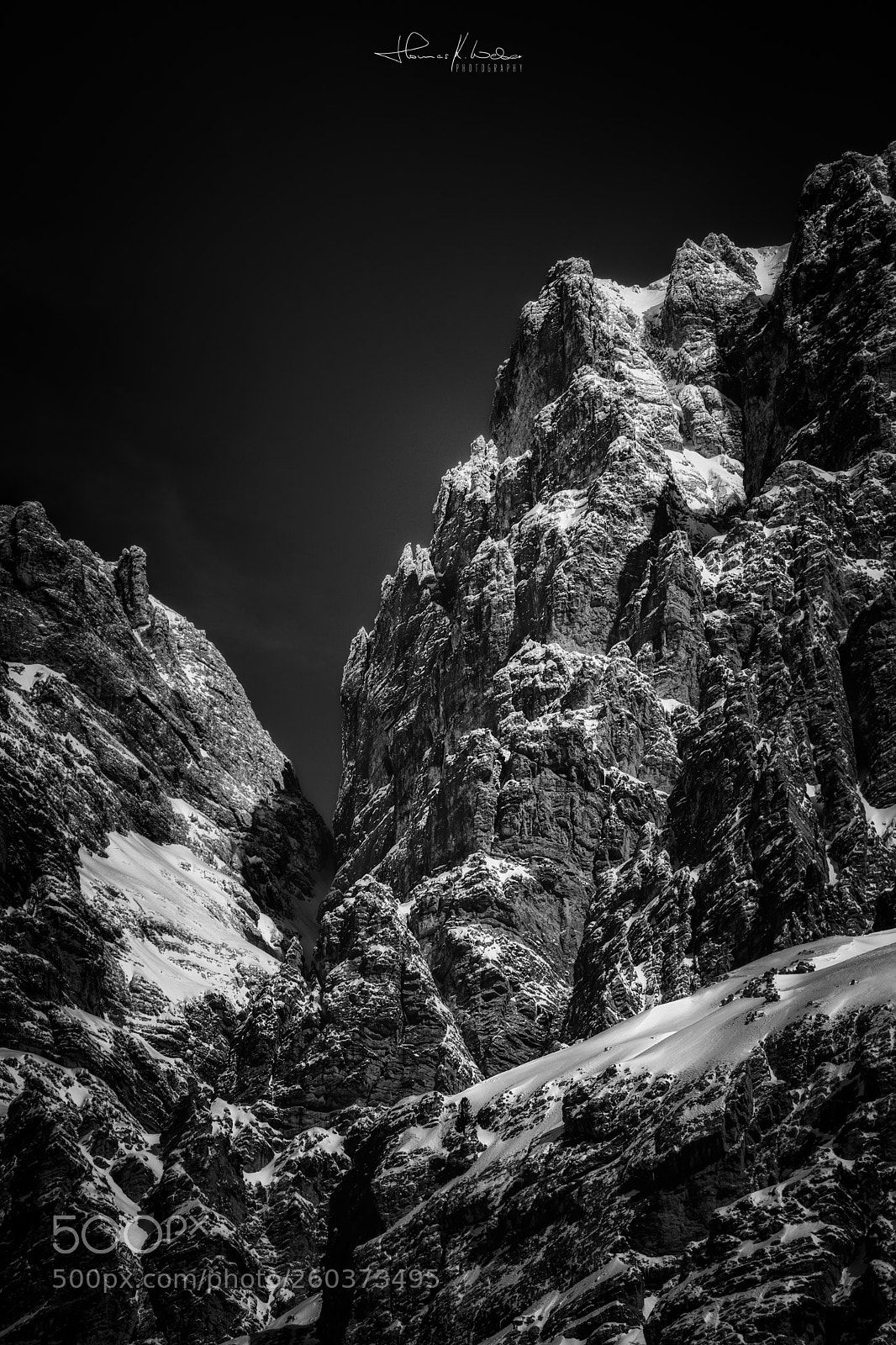 Canon EOS 5DS R sample photo. B/w photography