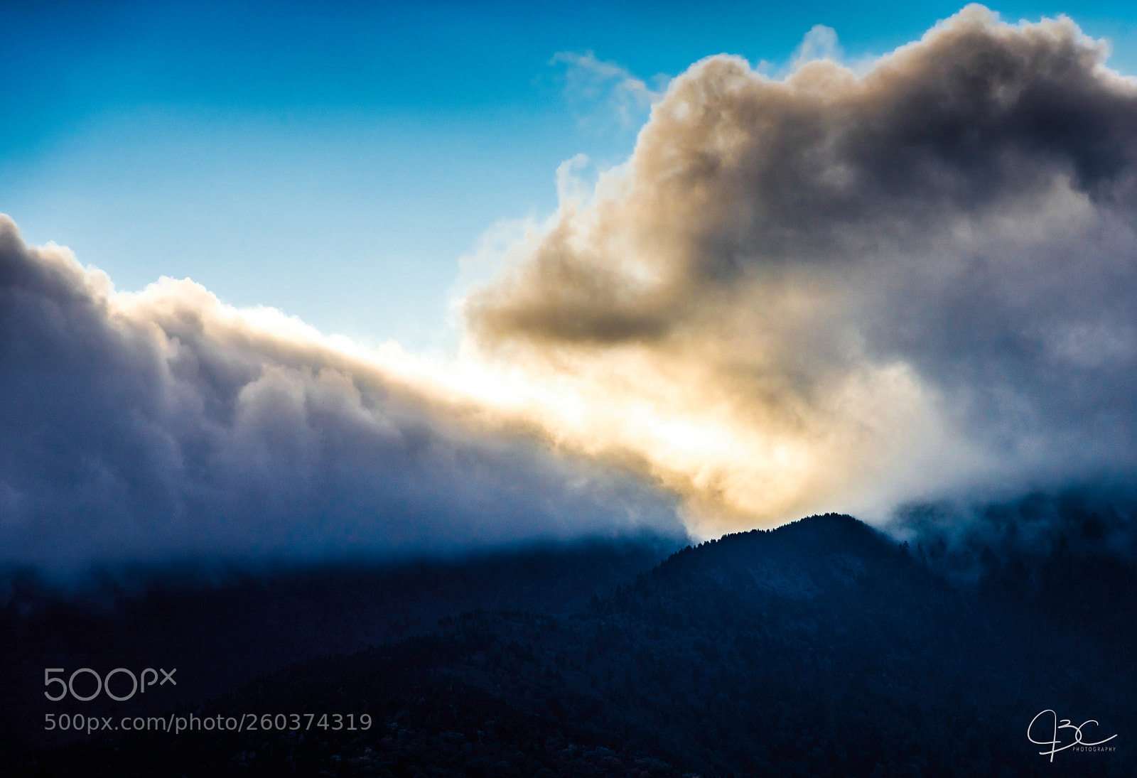 Nikon D800 sample photo. Sunburst over the mountain photography