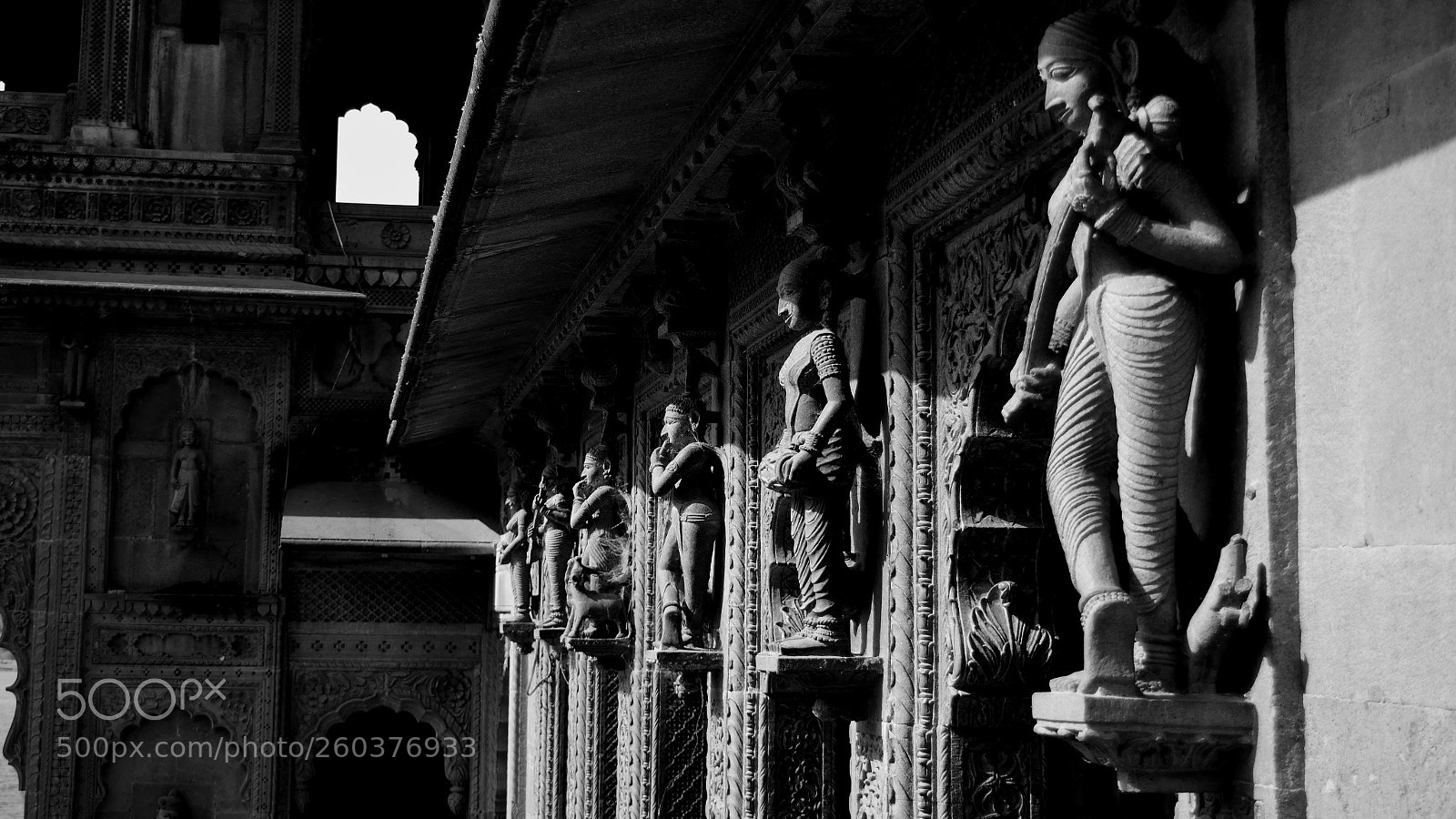 Nikon D3300 sample photo. Statues photography