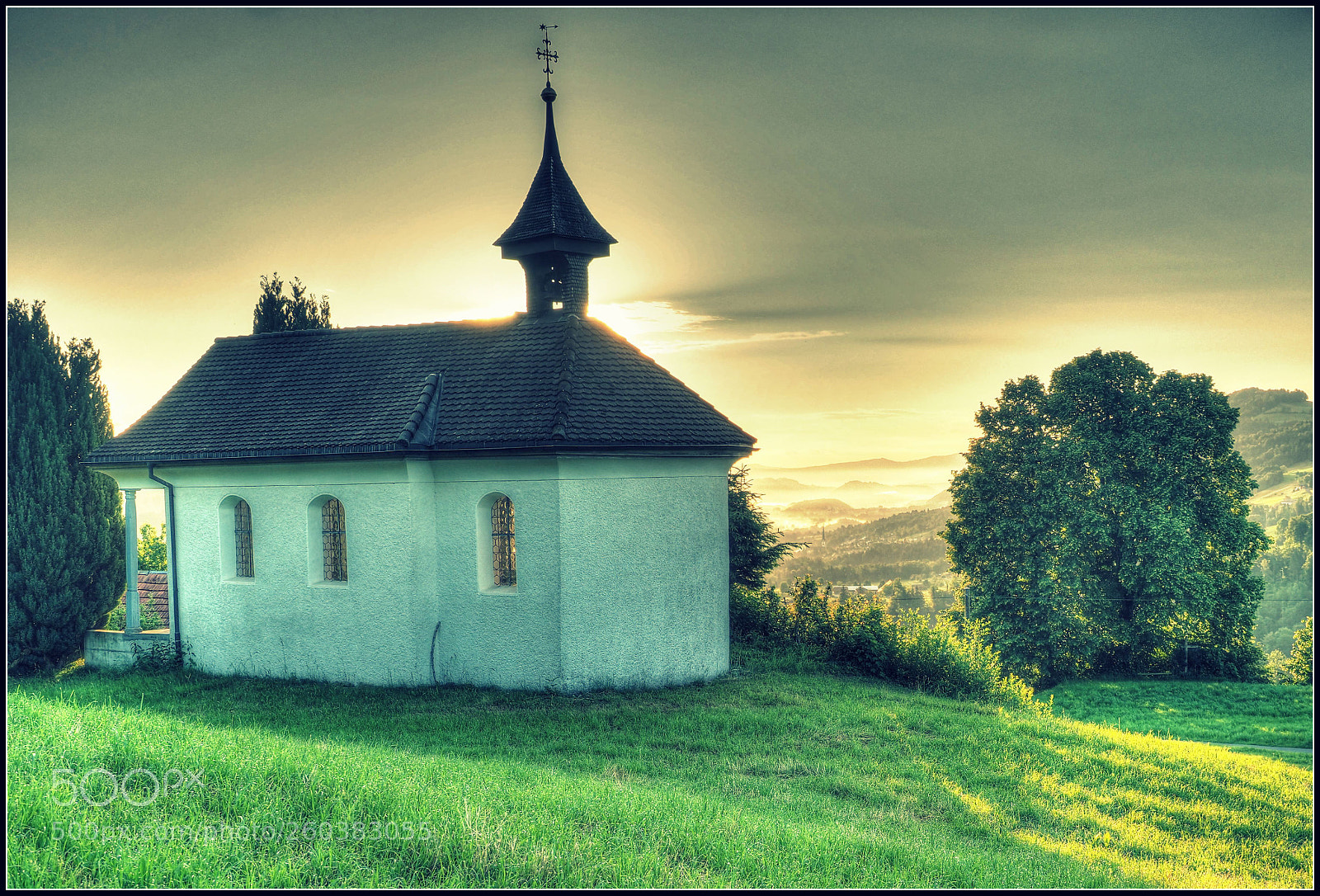 Olympus OM-D E-M1 Mark II sample photo. Muttergotteskapelle, farnbüel photography