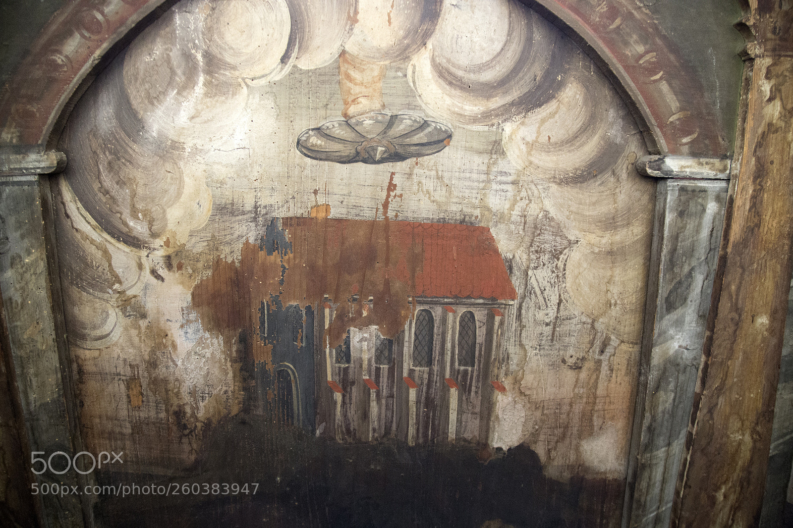 Canon EOS 6D sample photo. Shigishoara. transylvania. ufo fresco photography