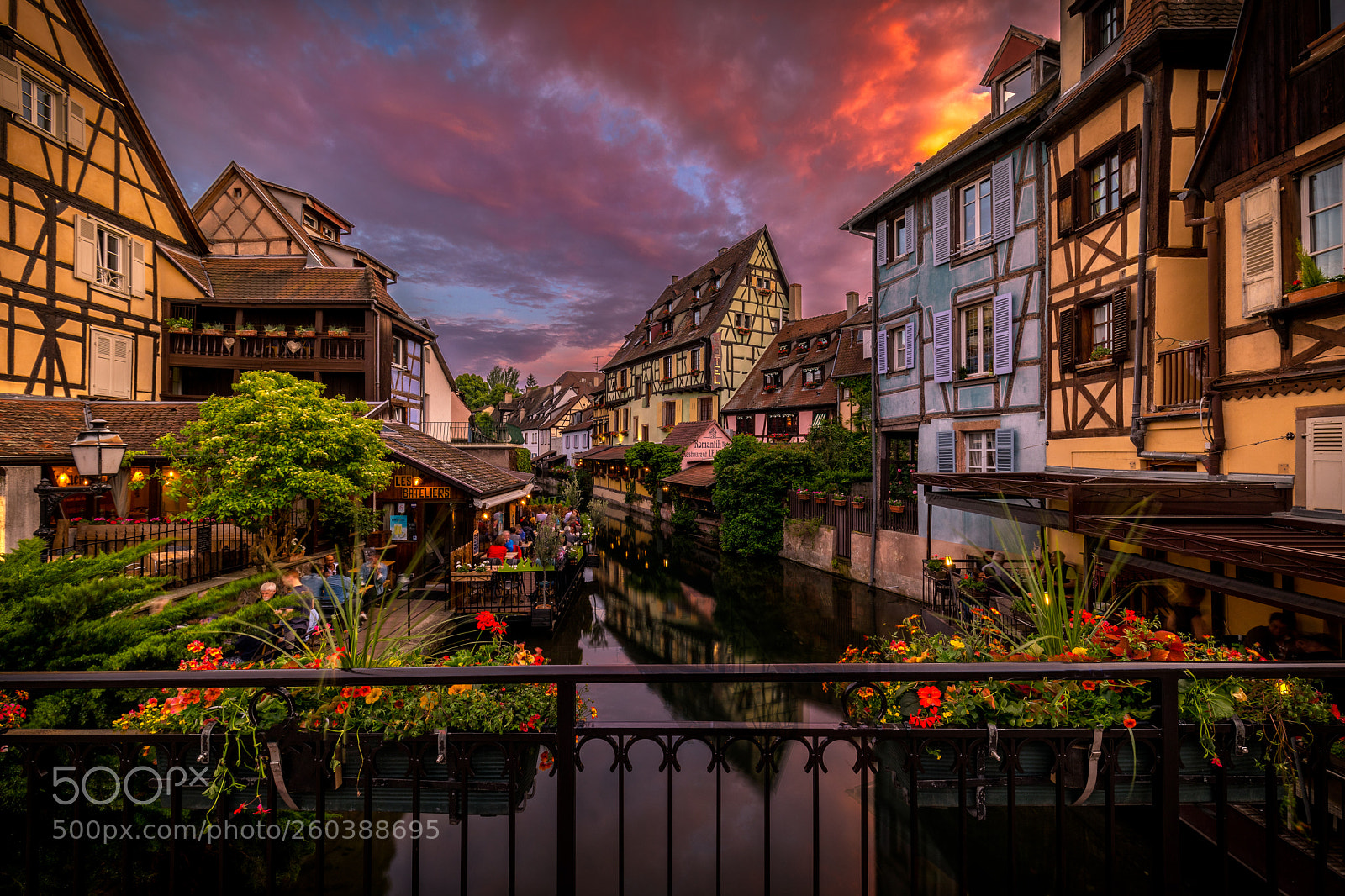 Canon EOS 5D Mark IV sample photo. The petite venise at photography