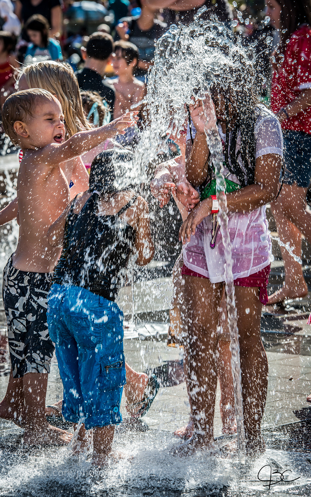 Nikon D800 sample photo. Fountain fun photography