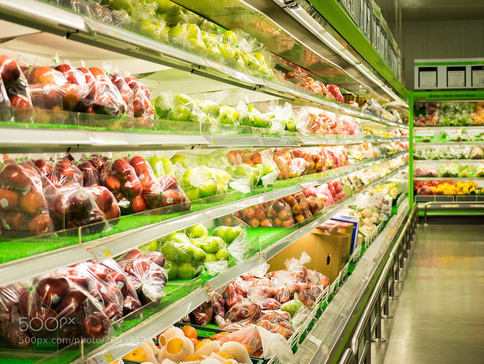 Olympus OM-D E-M1 sample photo. Fruits in supermarket photography