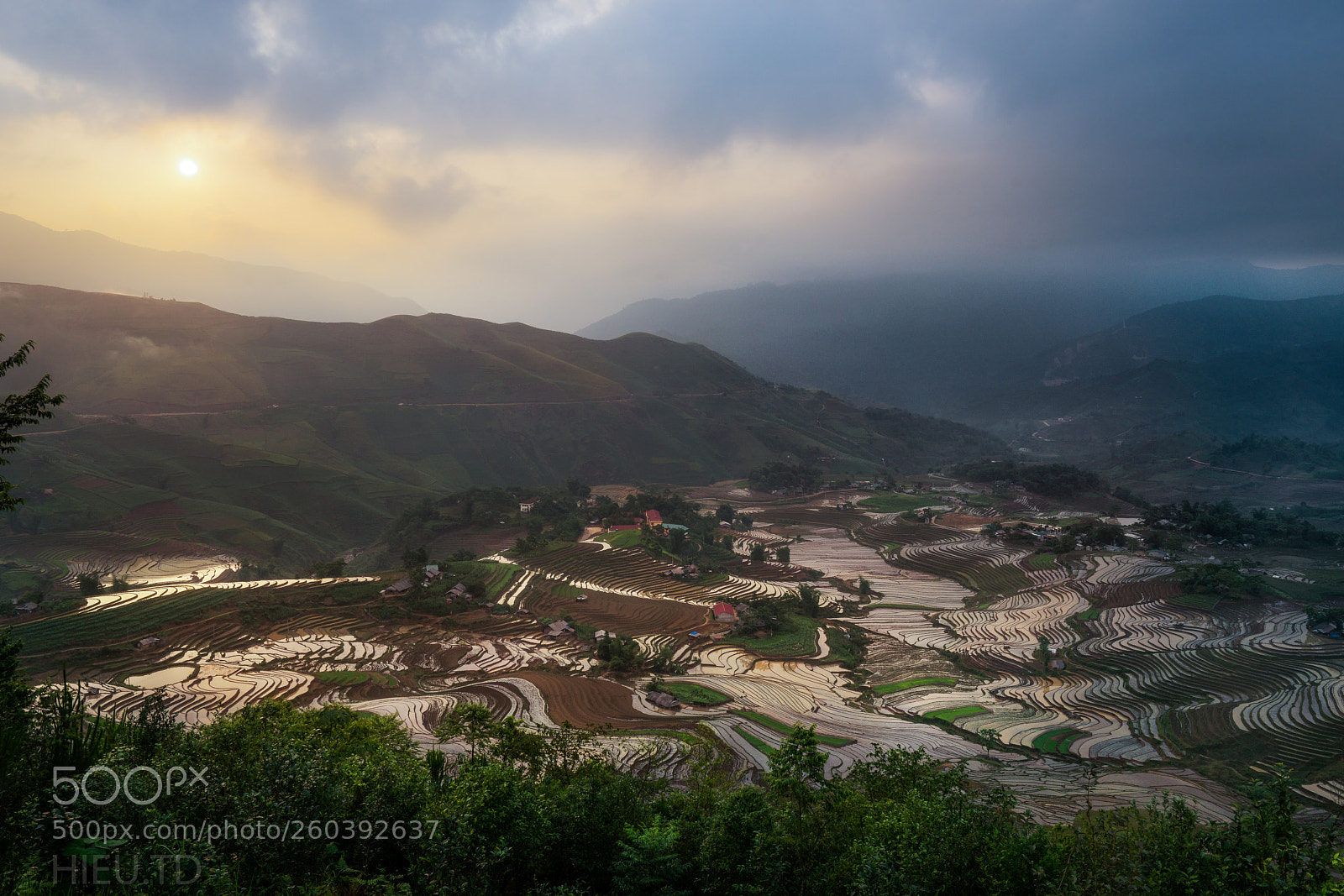 Sony a7R II sample photo. Sunrise in s ng photography