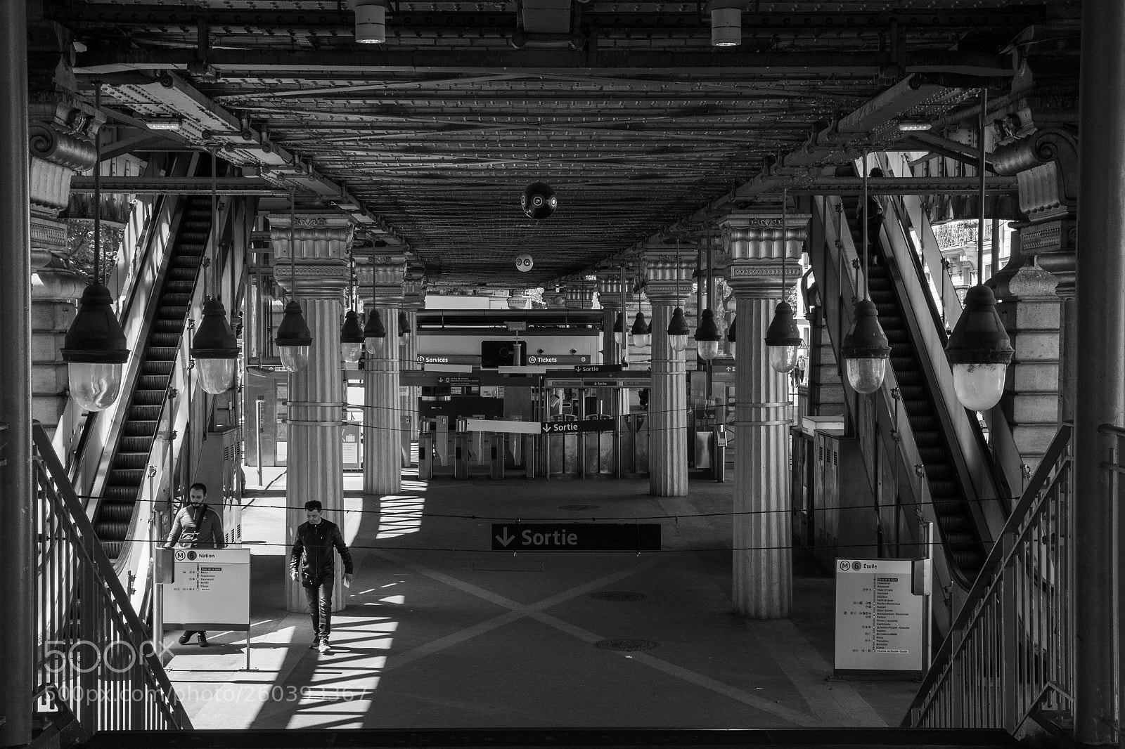 Canon EOS 700D (EOS Rebel T5i / EOS Kiss X7i) sample photo. Pont de bercy, paris photography