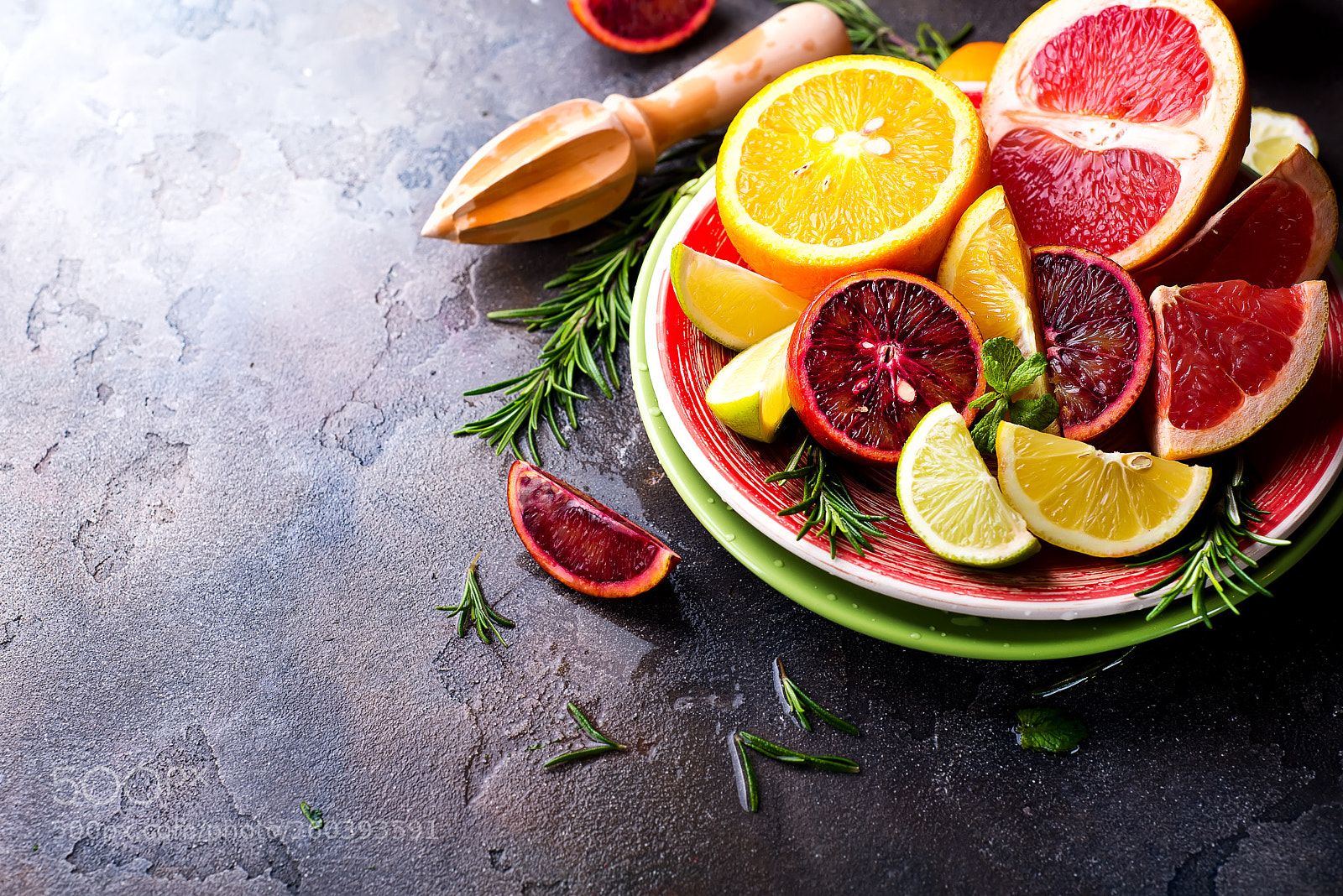 Nikon D610 sample photo. Sliced citrus fruit on photography