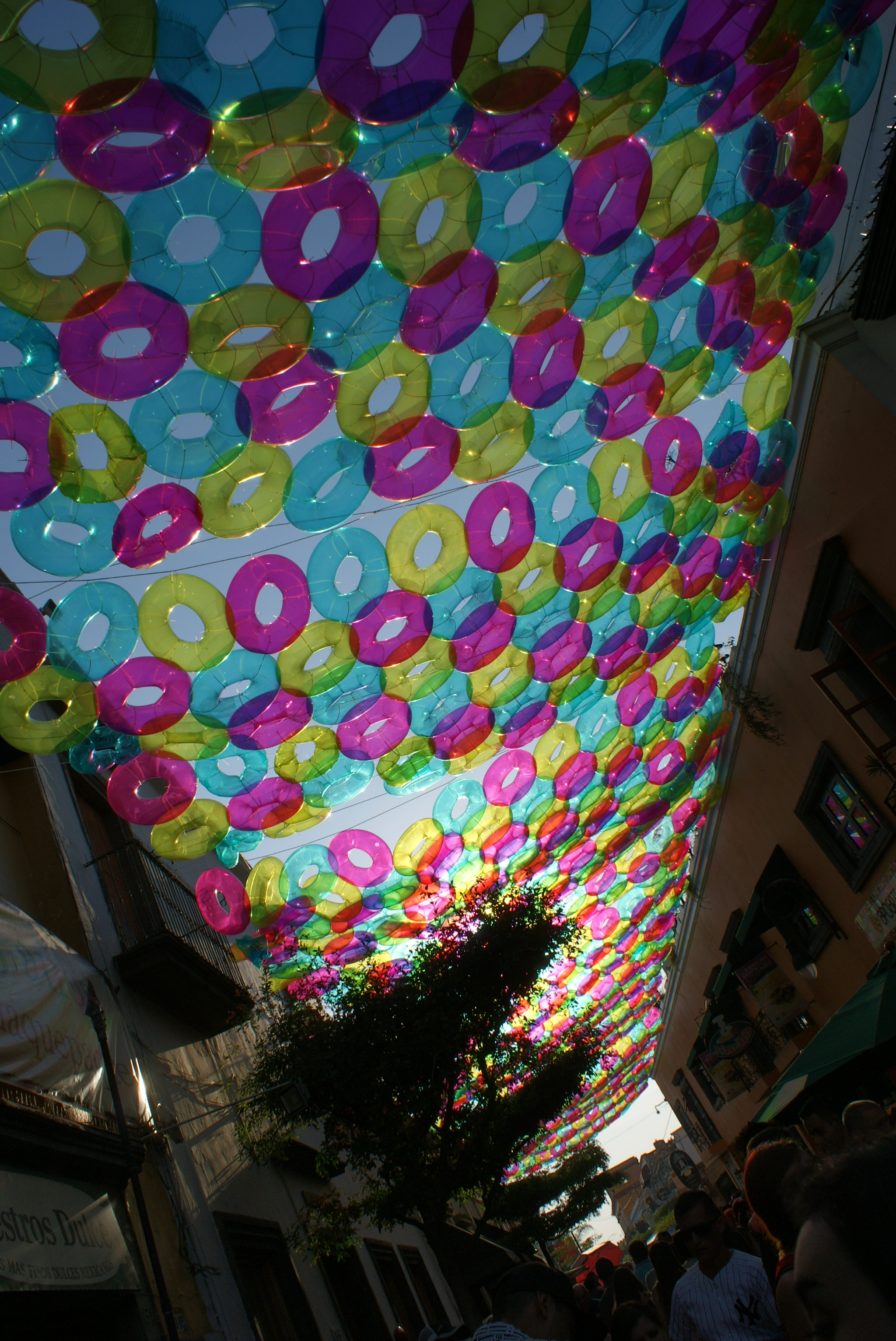 Sony Alpha DSLR-A200 sample photo. Salvavidas photography