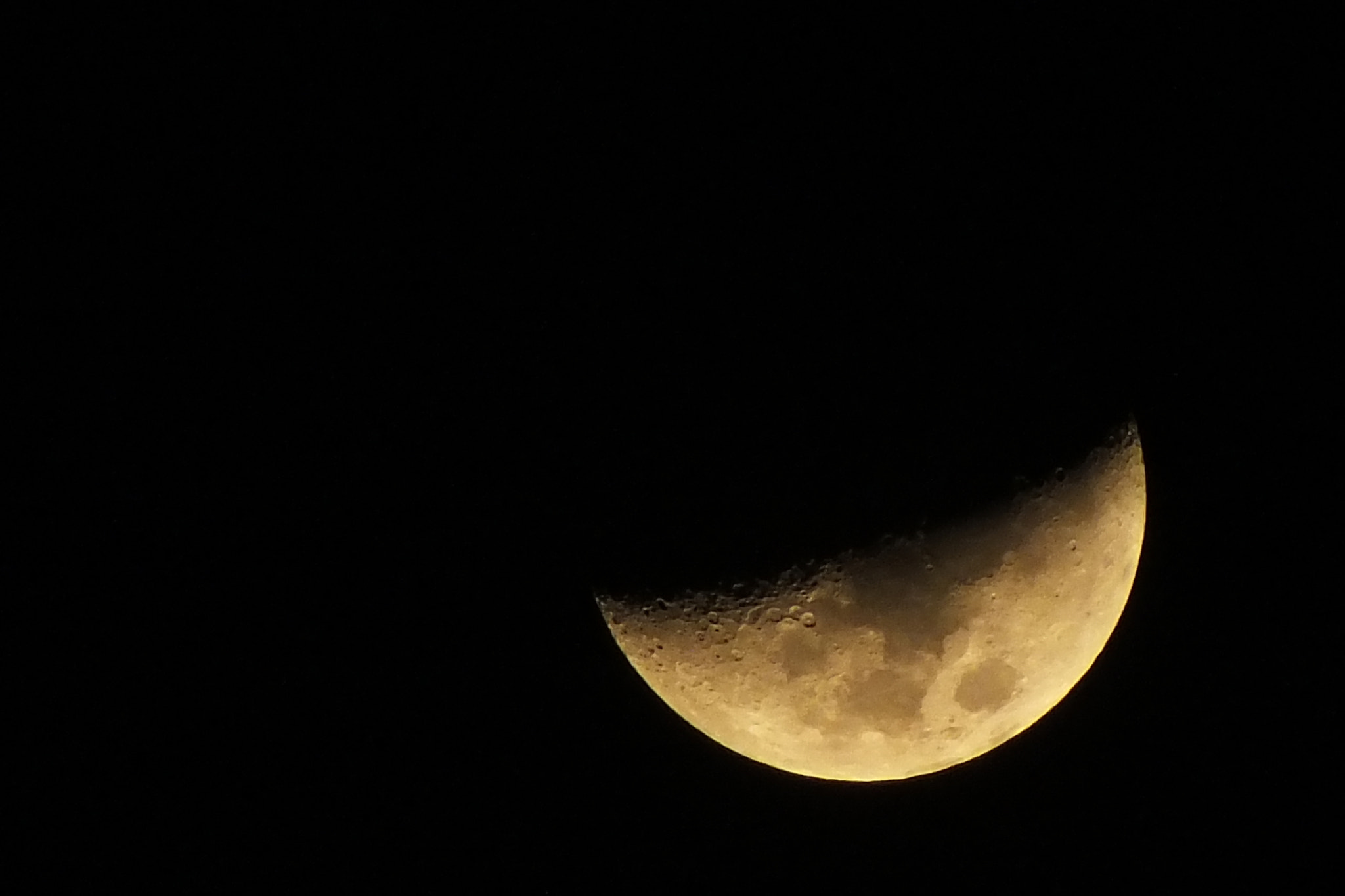 Fujifilm FinePix HS35EXR sample photo. Moon photography