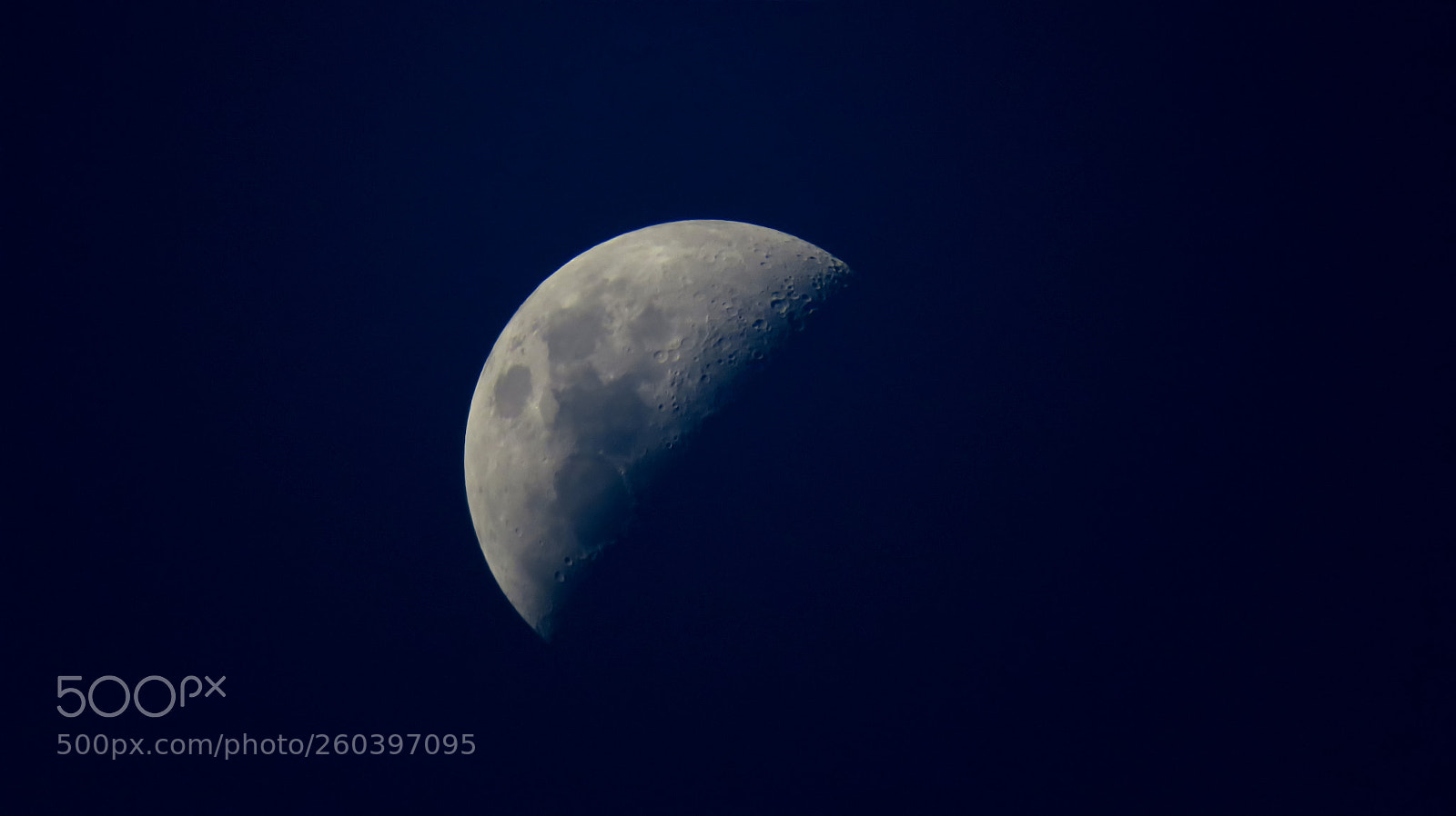 Canon PowerShot SX540 HS sample photo. Half moon photography