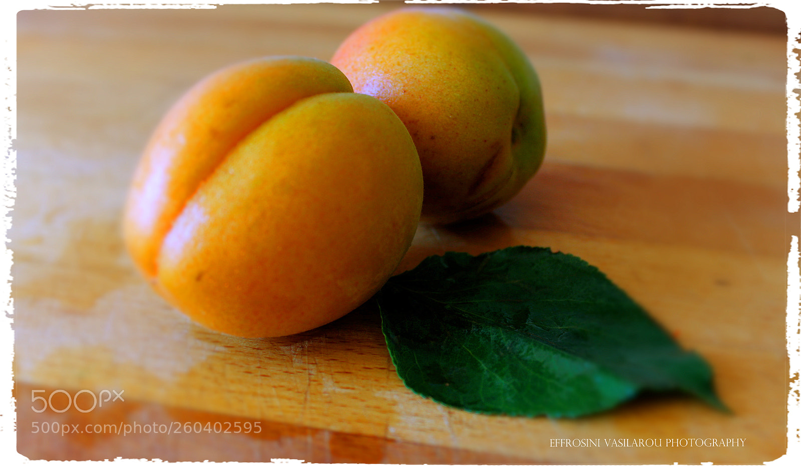 Canon EOS 700D (EOS Rebel T5i / EOS Kiss X7i) sample photo. Playing with my food! photography