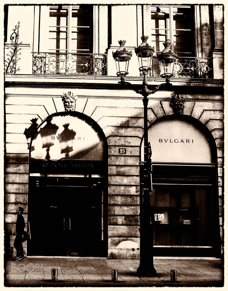 Fujifilm X30 sample photo. Rue de la paix photography