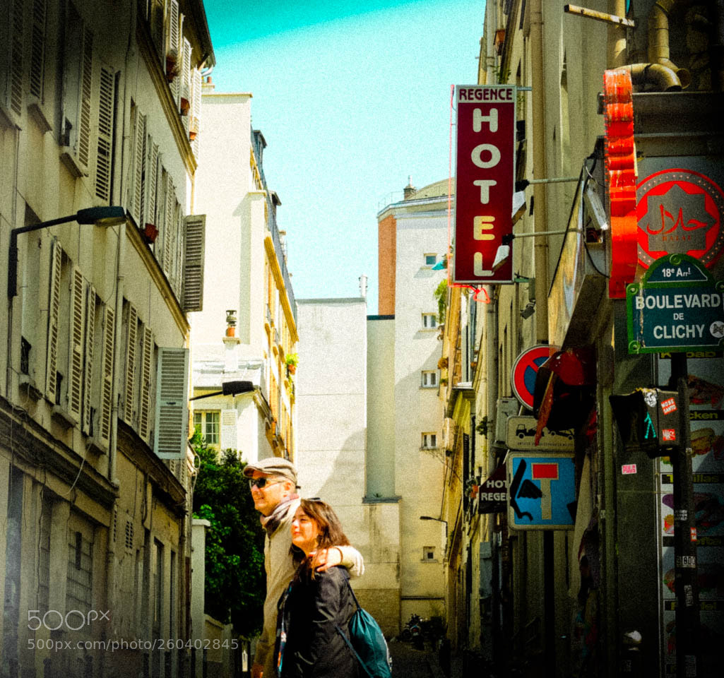 Fujifilm X30 sample photo. Rue veron photography