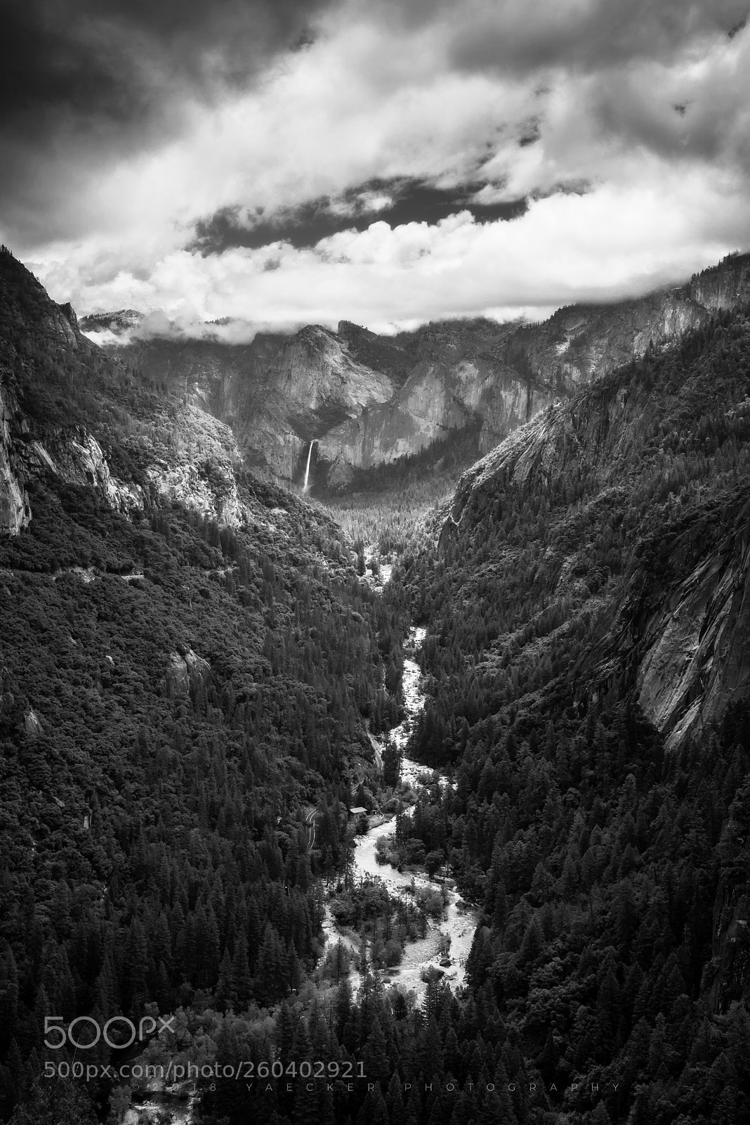 Nikon D750 sample photo. Bridalveil flow photography
