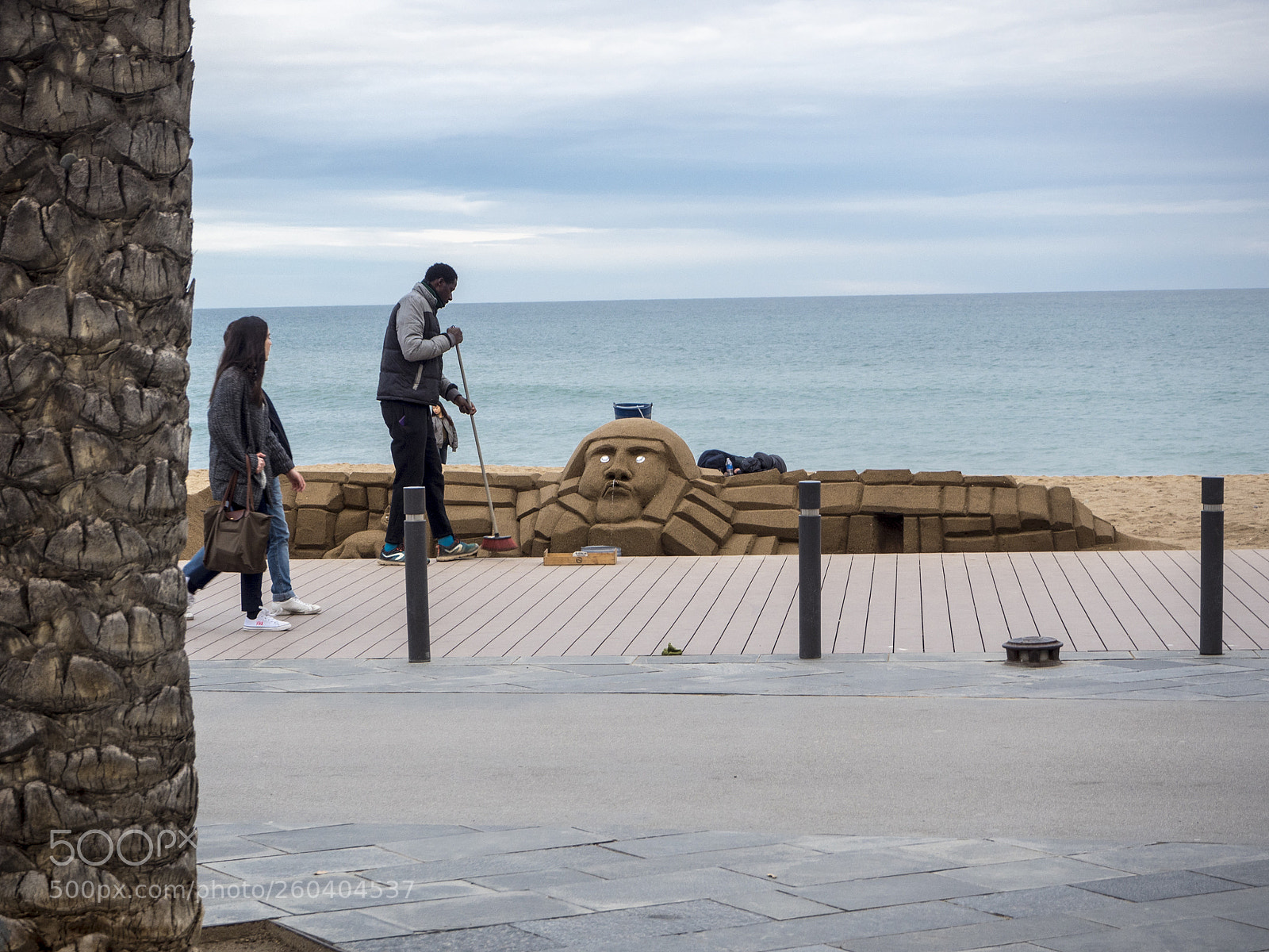 Olympus OM-D E-M5 II sample photo. People of barcelona 7/7 photography