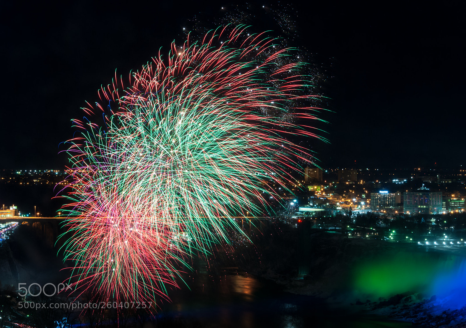 Nikon D80 sample photo. Fireworks over niagara falls photography