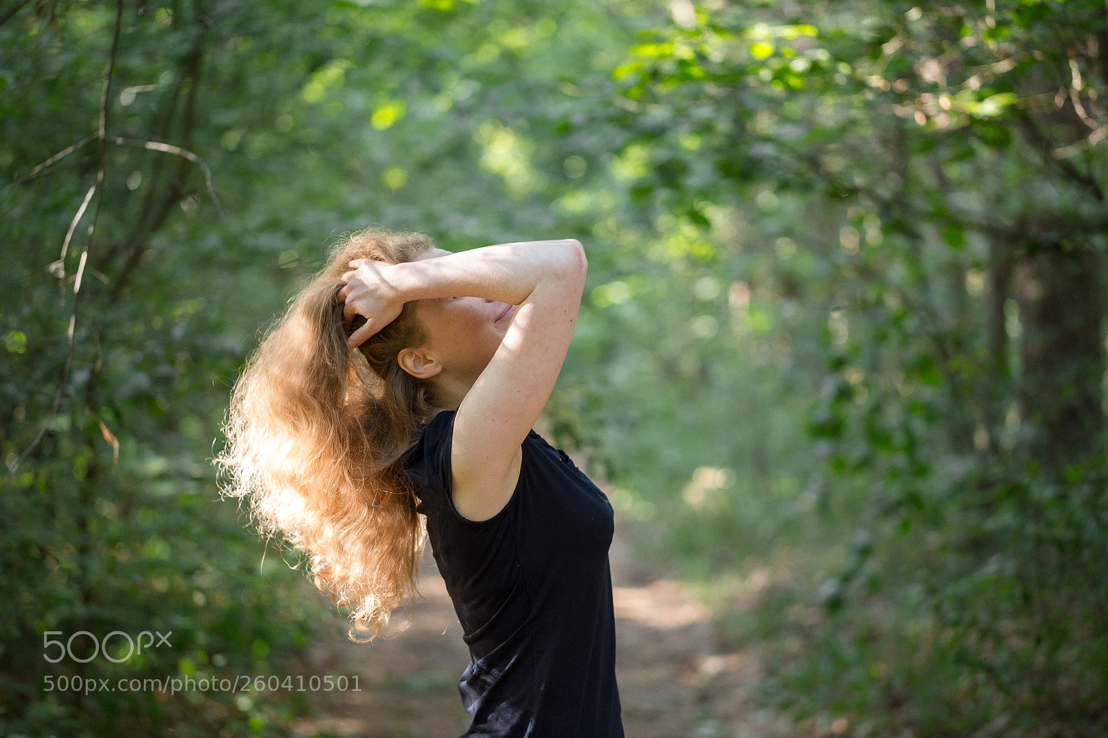 Canon EOS 6D sample photo. Young girl on walk photography