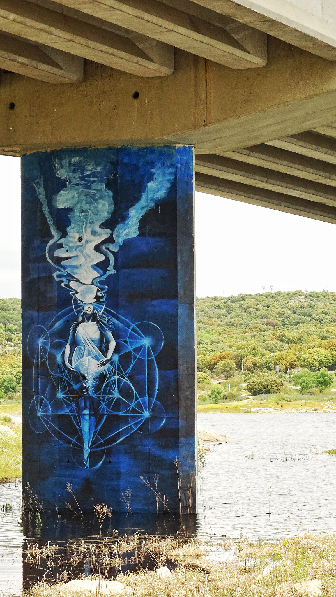 Sony DSC-QX30 sample photo. Graffiti lake photography