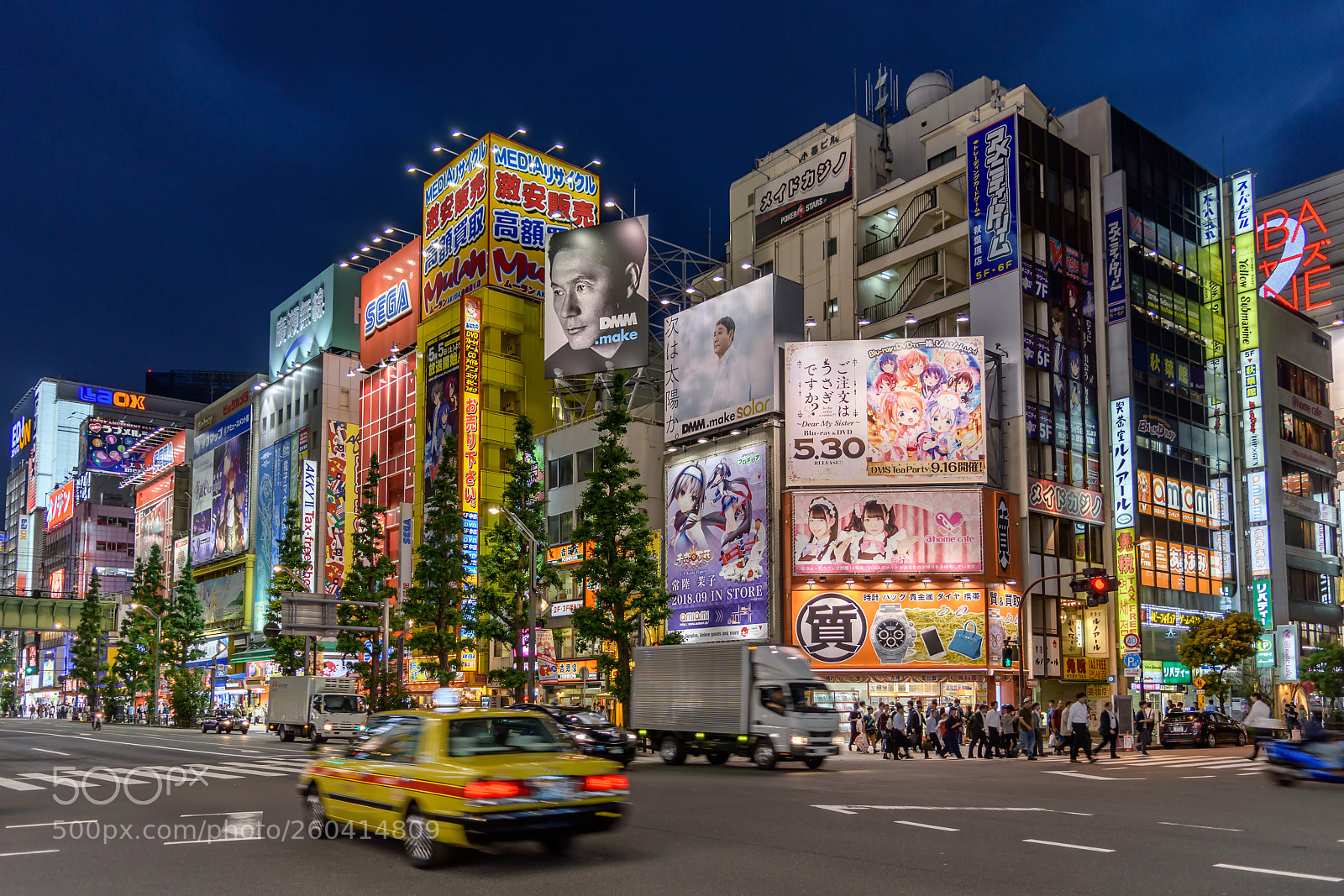 Nikon D7500 sample photo. Neon world photography