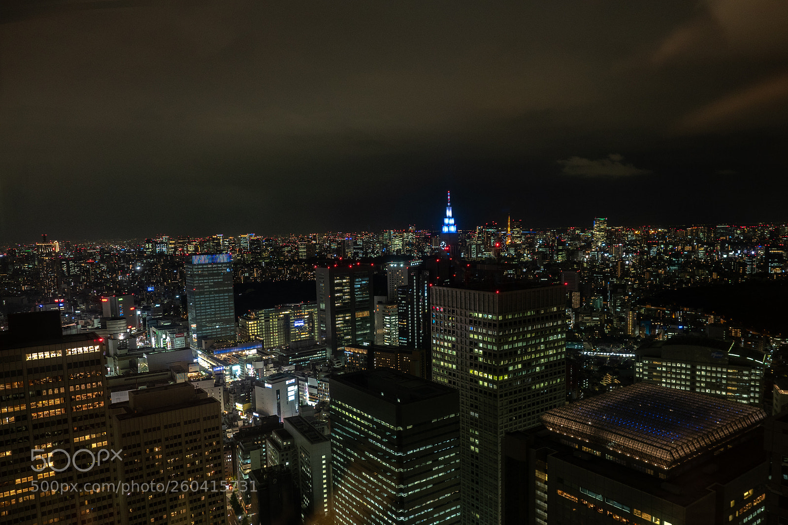 Olympus OM-D E-M5 II sample photo. Night view of shinjuku photography