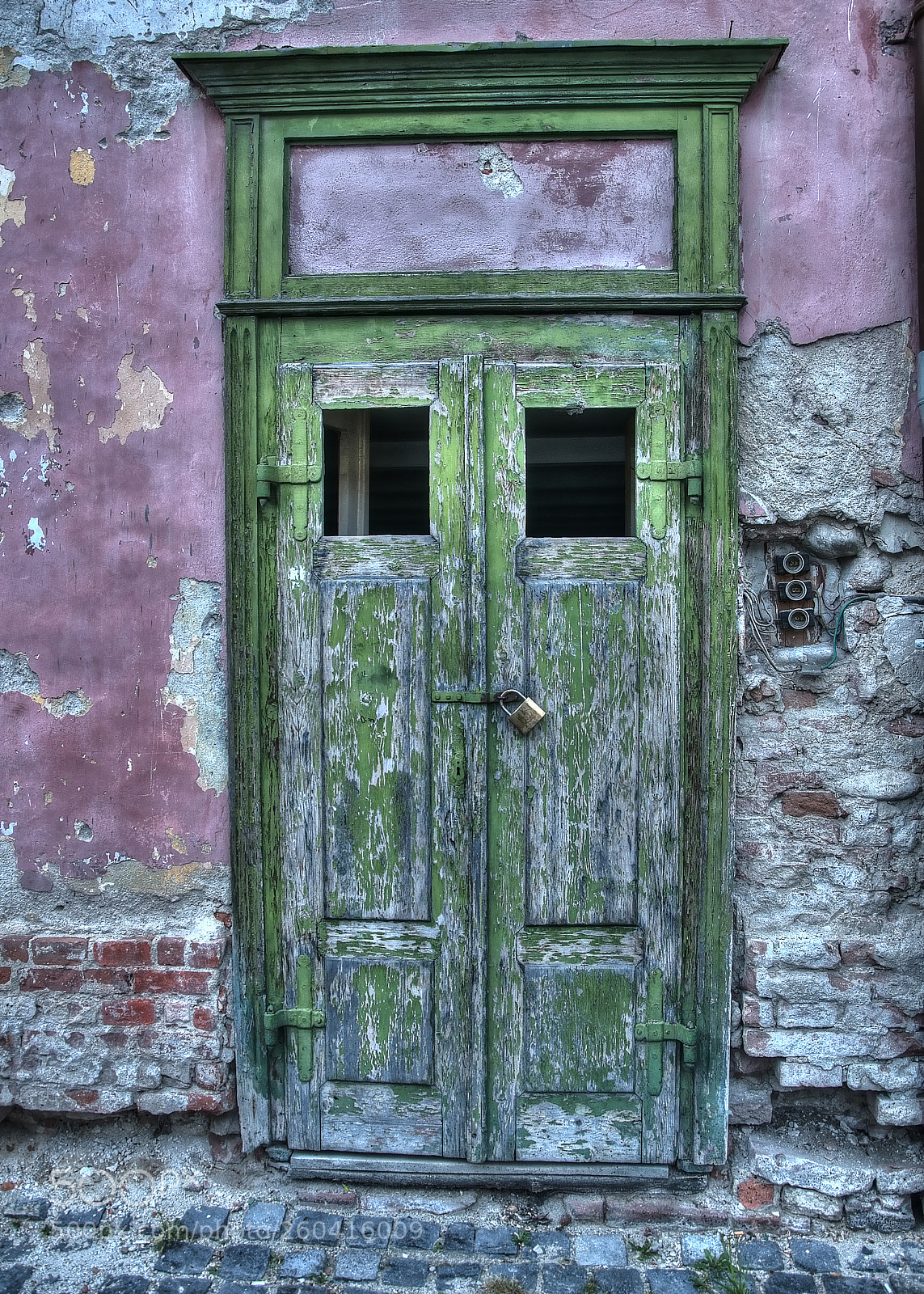 Nikon D90 sample photo. Tonemapped photography