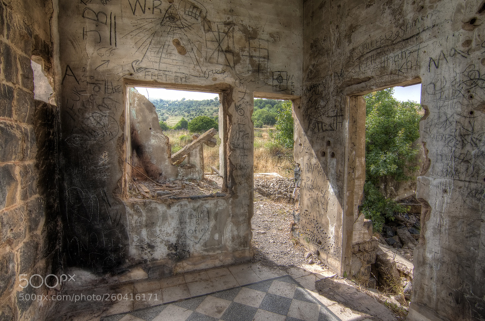 Nikon D90 sample photo. Tonemapped photography