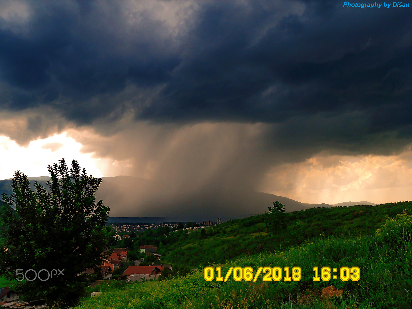 Samsung ES20/ VLUU ES20/  SL35 sample photo. Storm photography