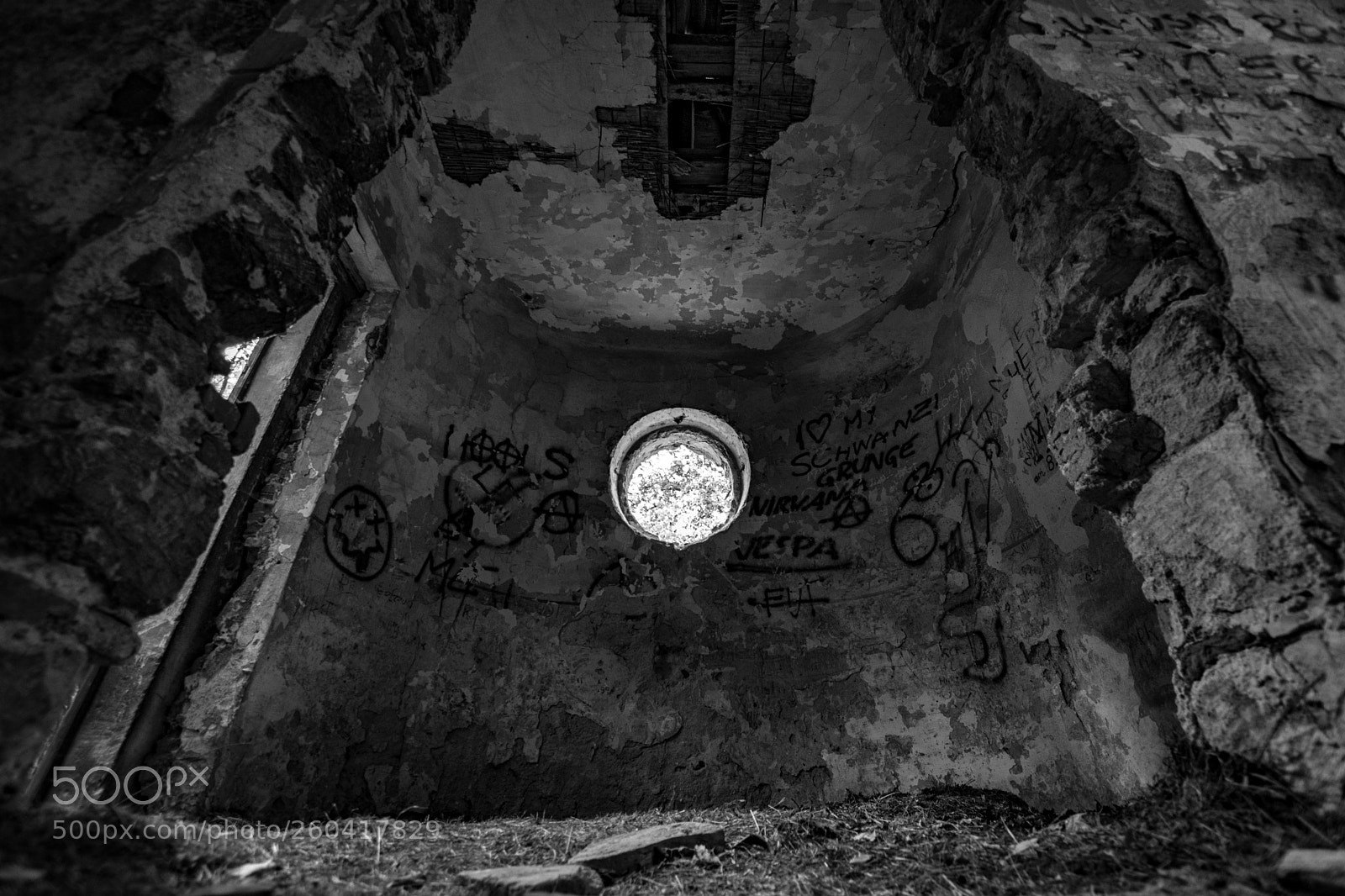 Nikon D5300 sample photo. Old hunting lodge photography