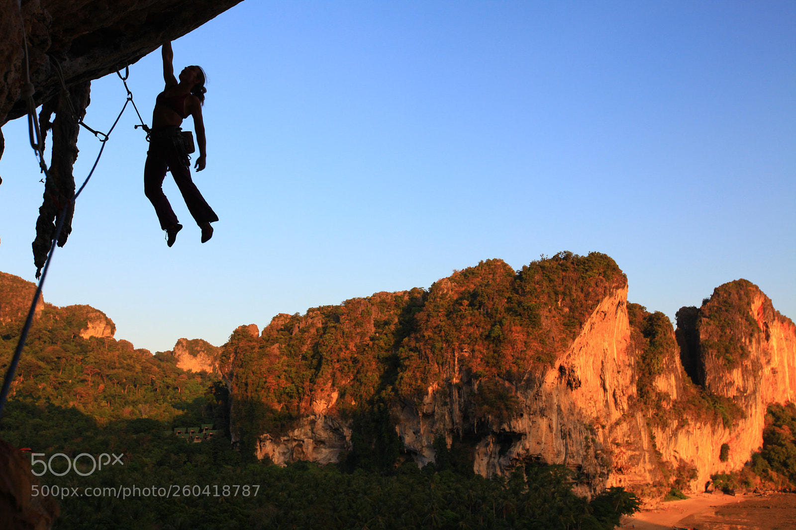Canon EOS 5D Mark II sample photo. Defying gravity in thailand photography