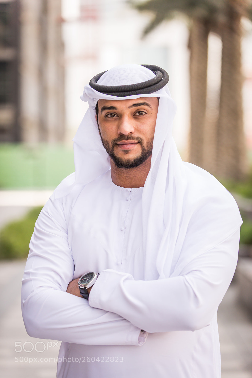 Nikon D610 sample photo. Arabic businessman with kandura photography