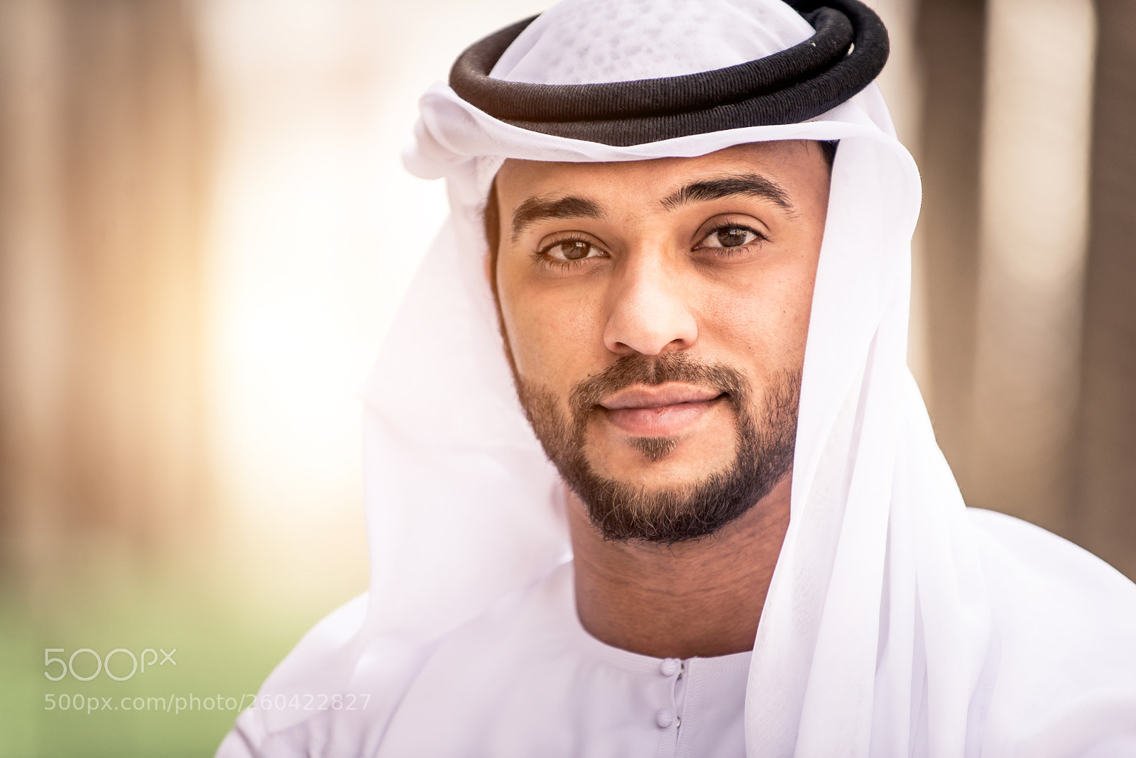 Nikon D610 sample photo. Arabic businessman with kandura photography