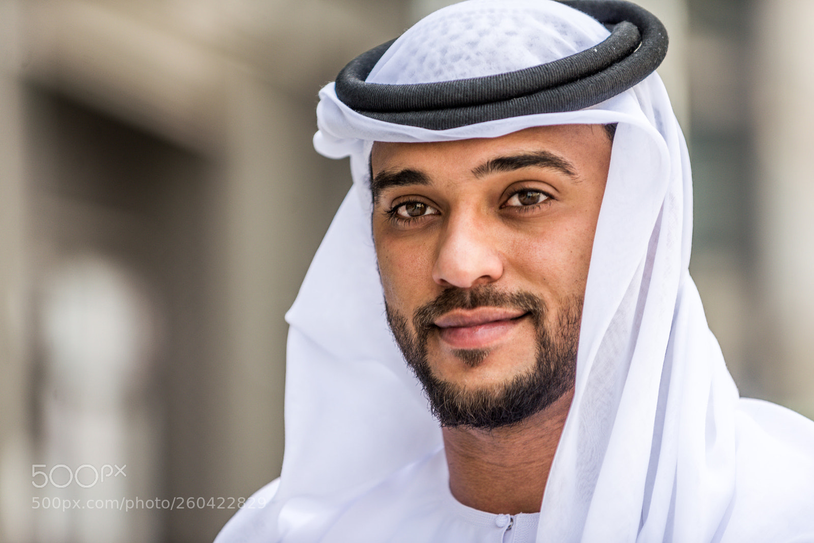 Nikon D610 sample photo. Arabic businessman with kandura photography