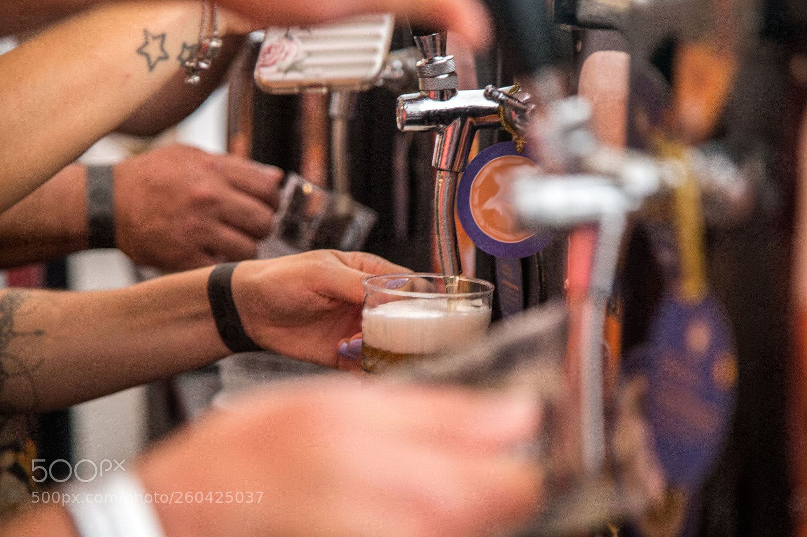 Canon EOS 6D sample photo. Draft beer brazilian party photography