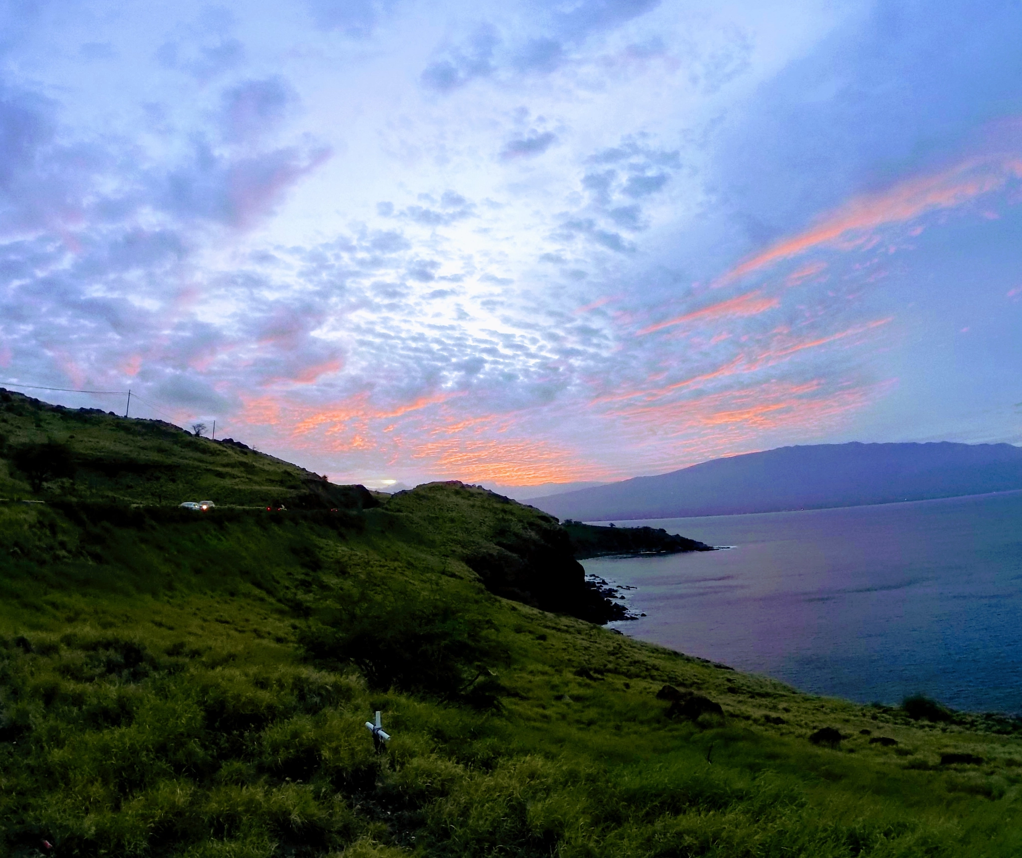 HTC RE sample photo. Maui hillside gravesite photography