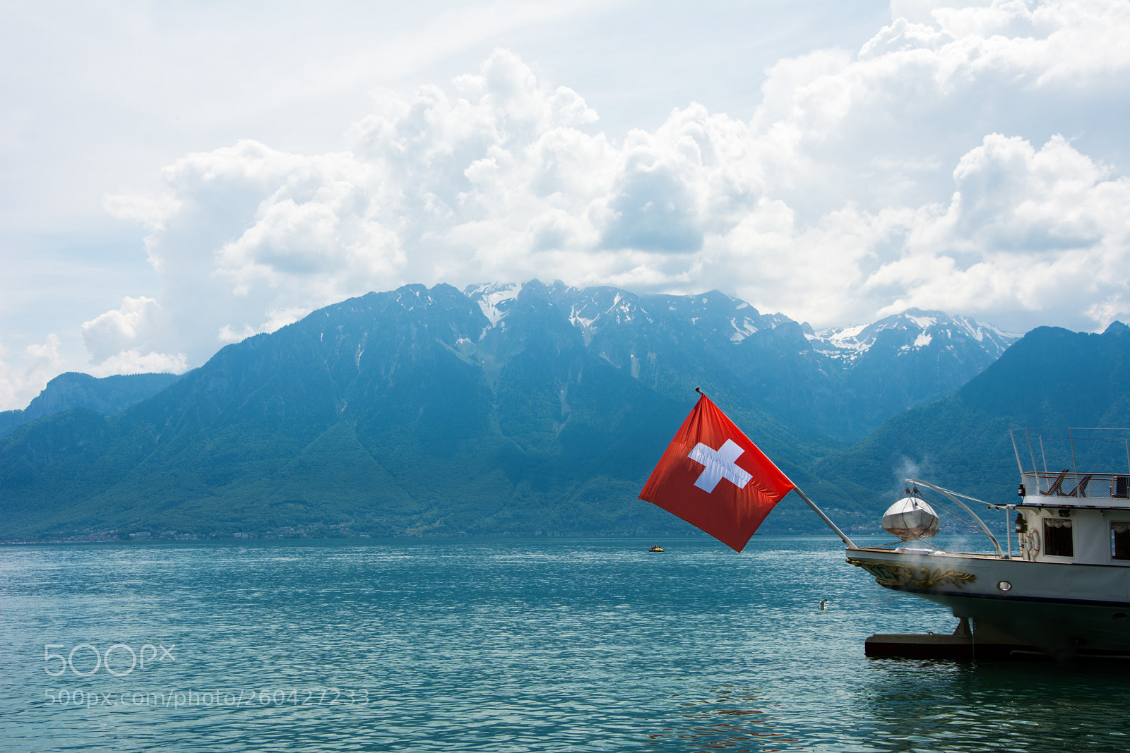 Nikon D5200 sample photo. Swiss flag photography