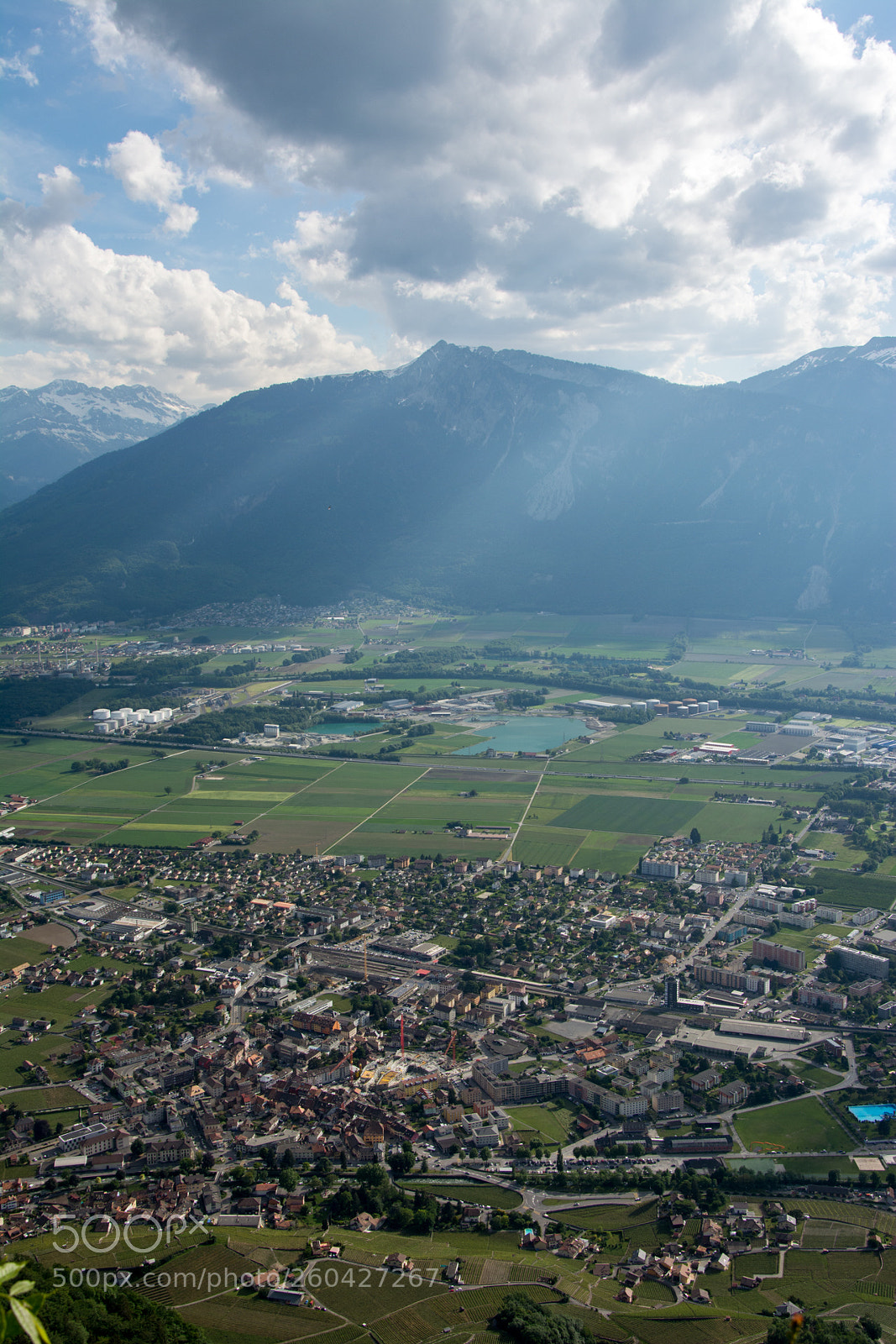 Nikon D5200 sample photo. Sun rays on city photography