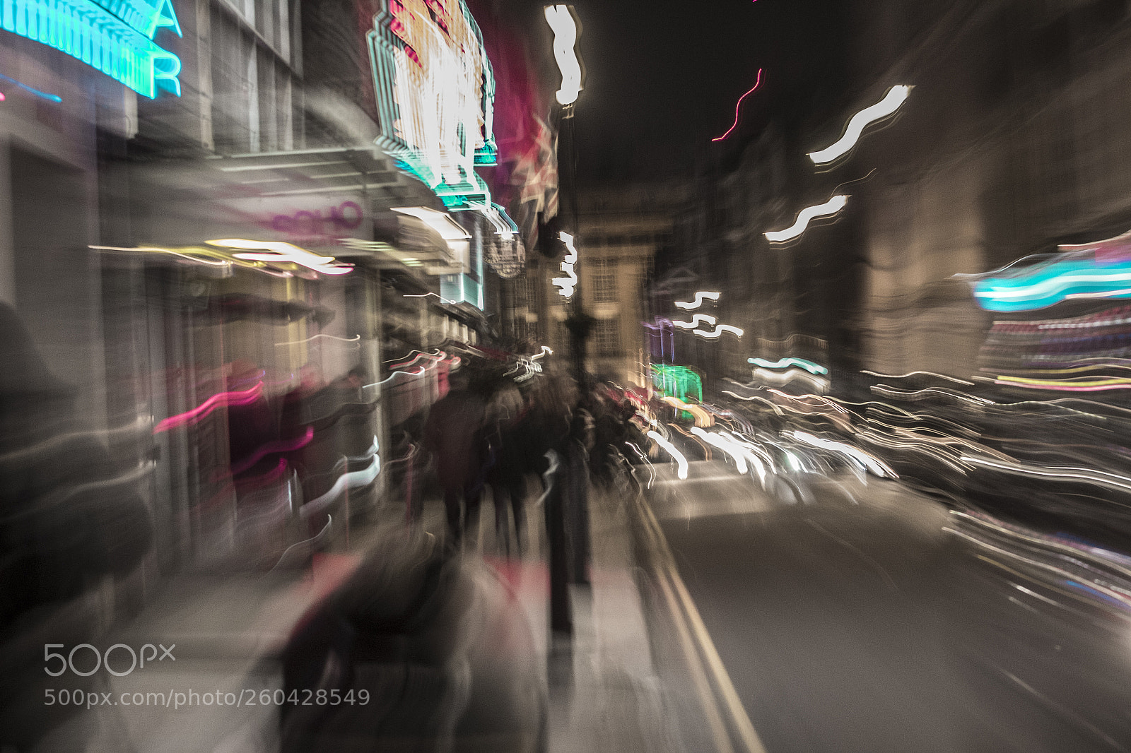 Canon EOS 1300D (EOS Rebel T6 / EOS Kiss X80) sample photo. Long exposure in london photography