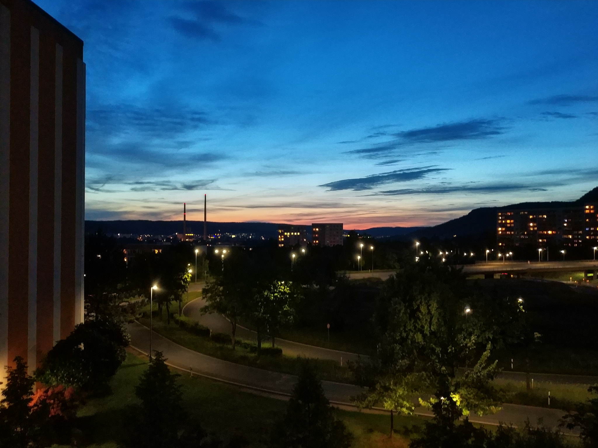 Xiaomi MIX 2 sample photo. Liebe photography
