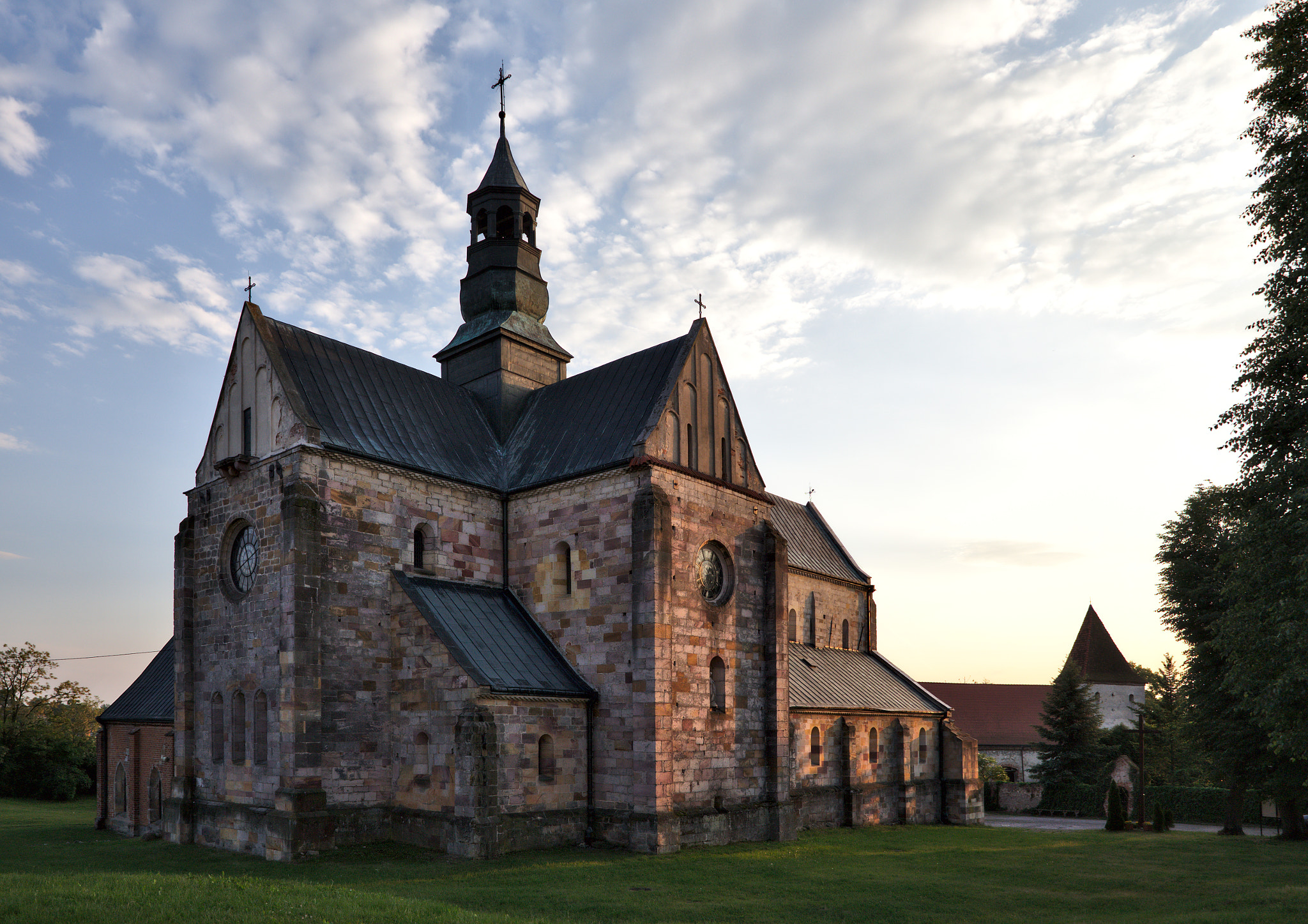 Canon EF 300mm F2.8L IS II USM sample photo. Sulejow abbey once again photography