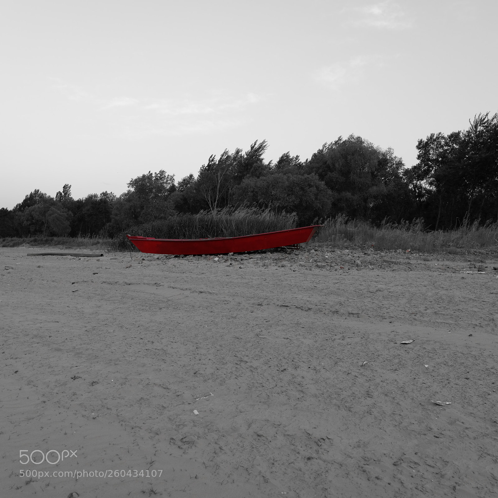 Fujifilm X-T2 sample photo. Riverbank boat 1 photography