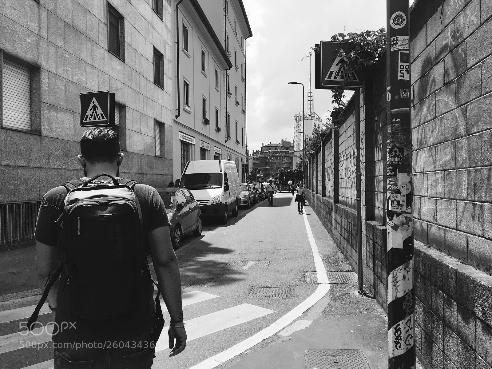 Apple iPhone 6s sample photo. Street of milan photography