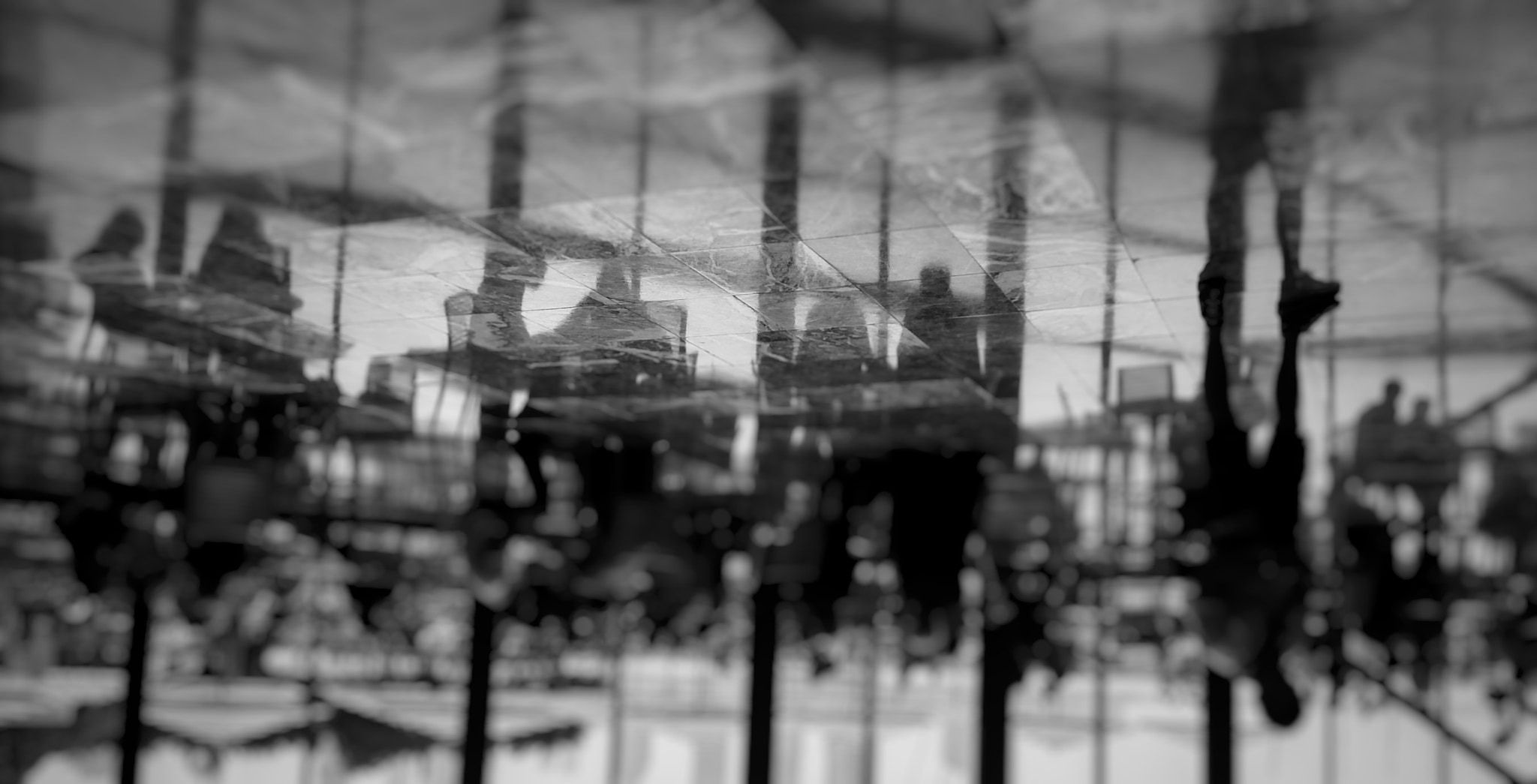 Motorola XT1225 sample photo. Reflections photography